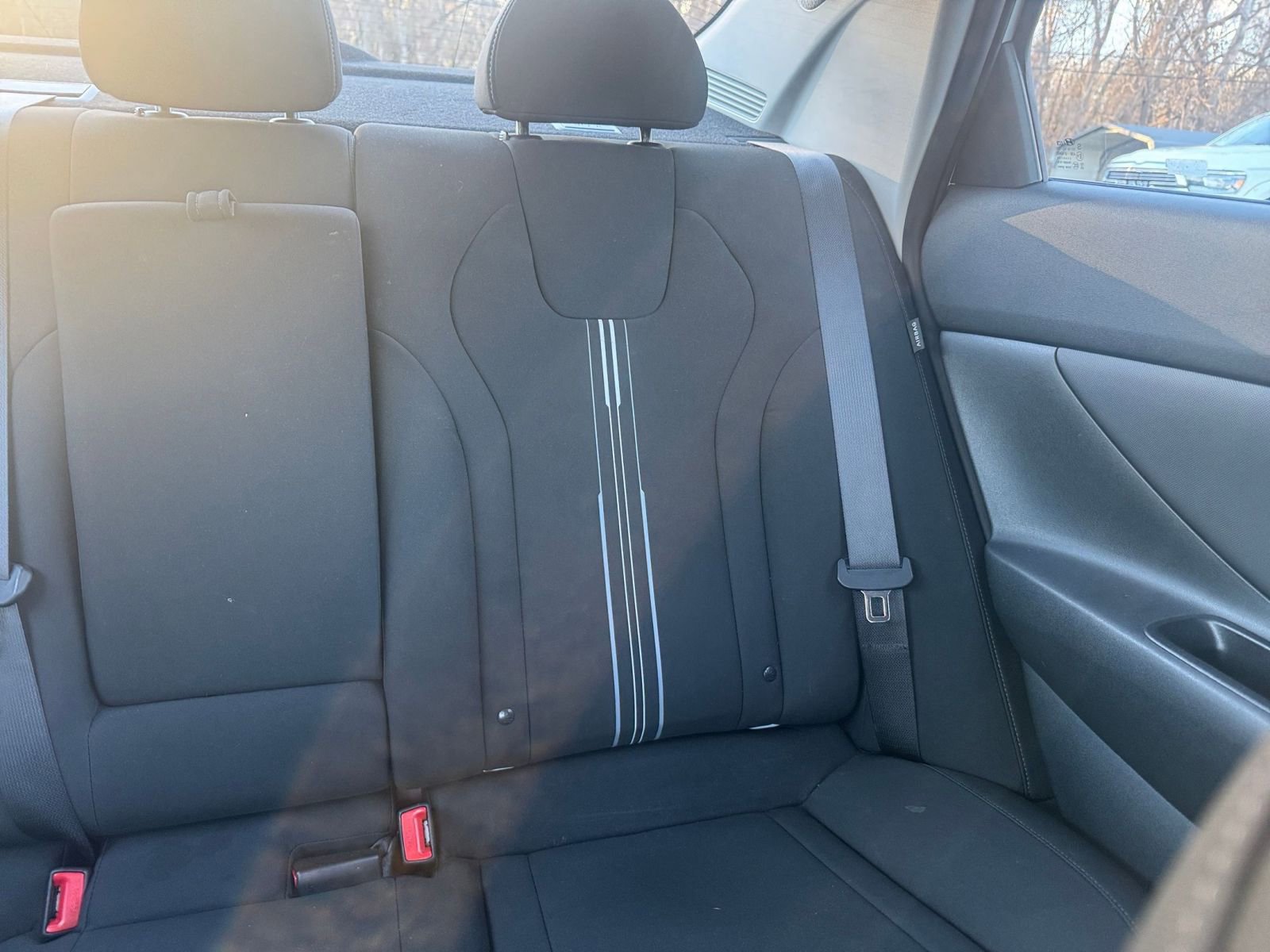 Thumbnail: 2025 Hyundai Elantra - 31