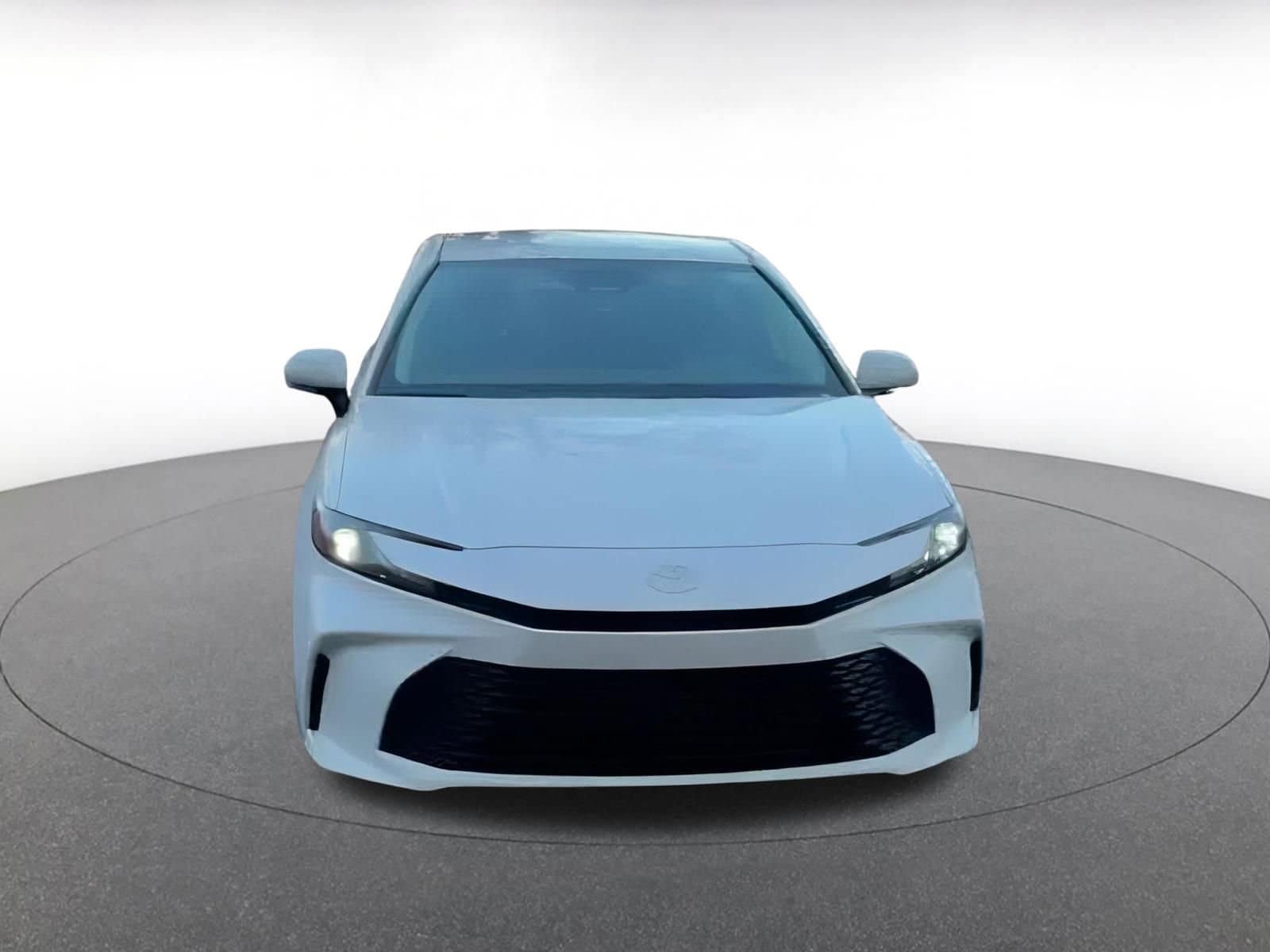 Thumbnail: 2025 Toyota Camry - 4