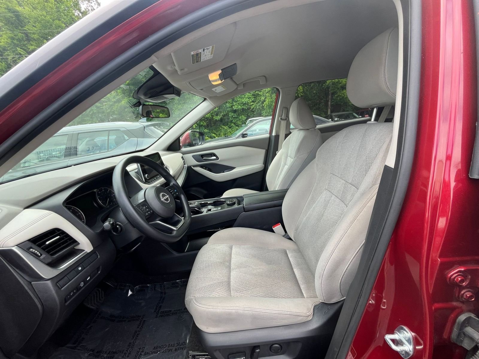 2024 Nissan Rogue SV 21
