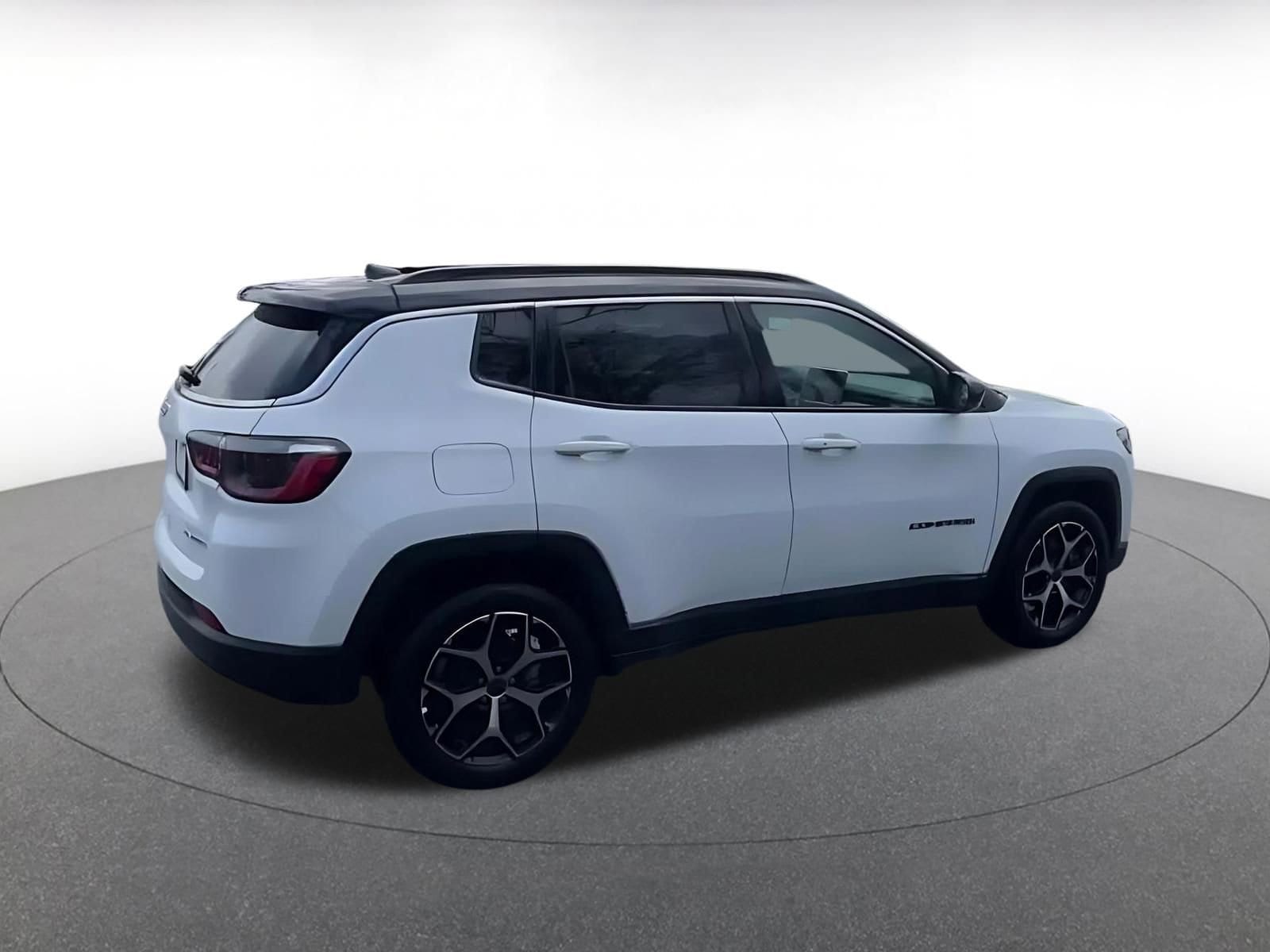 Thumbnail: 2025 Jeep Compass - 15