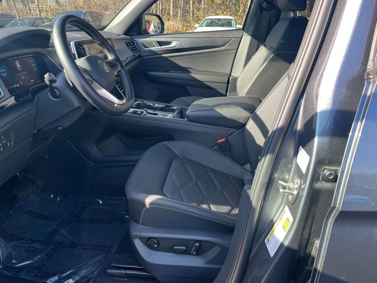 Thumbnail: 2025 Volkswagen Atlas - 22