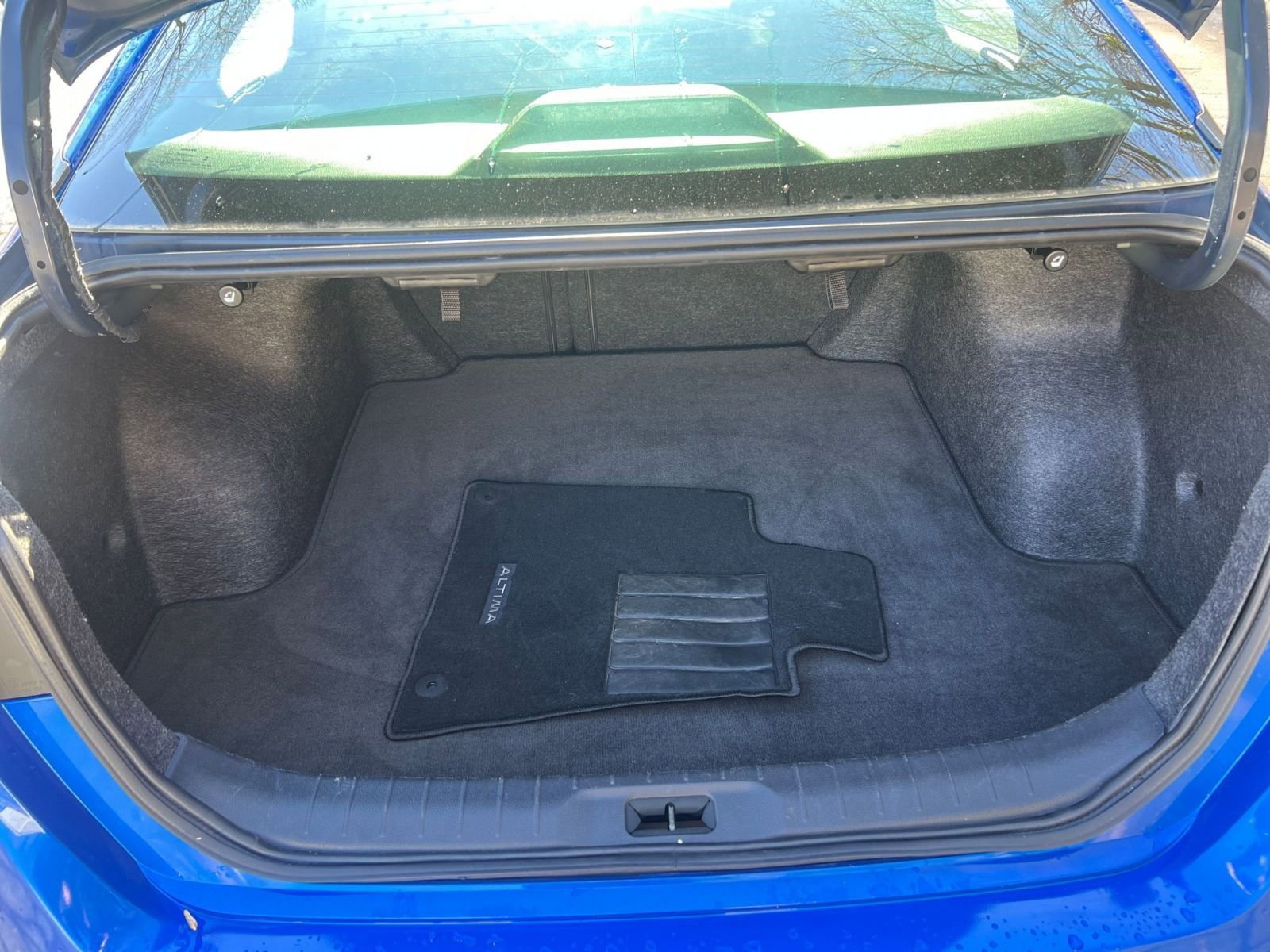 Thumbnail: 2025 Nissan Altima - 25