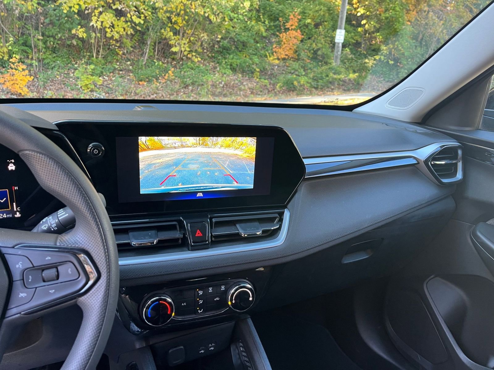 Thumbnail: 2025 Chevrolet TrailBlazer - 17