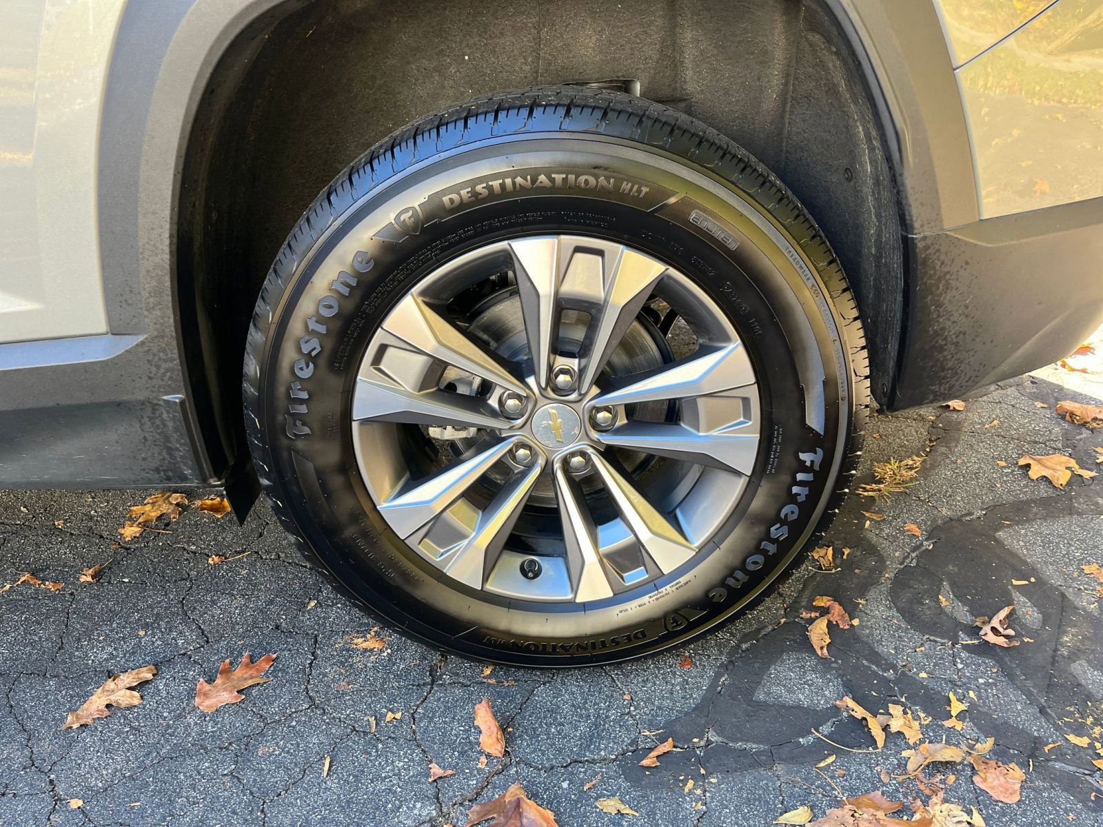 Thumbnail: 2025 Chevrolet Equinox - 25