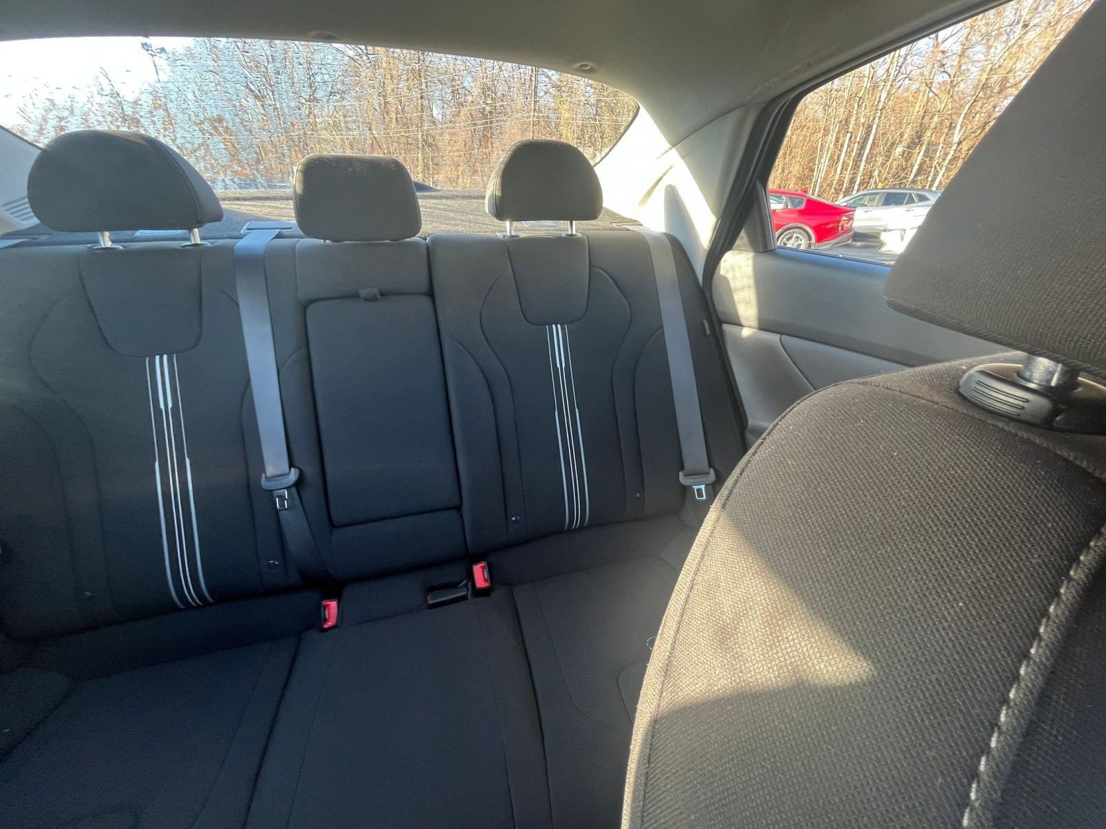 Thumbnail: 2025 Hyundai Elantra - 32