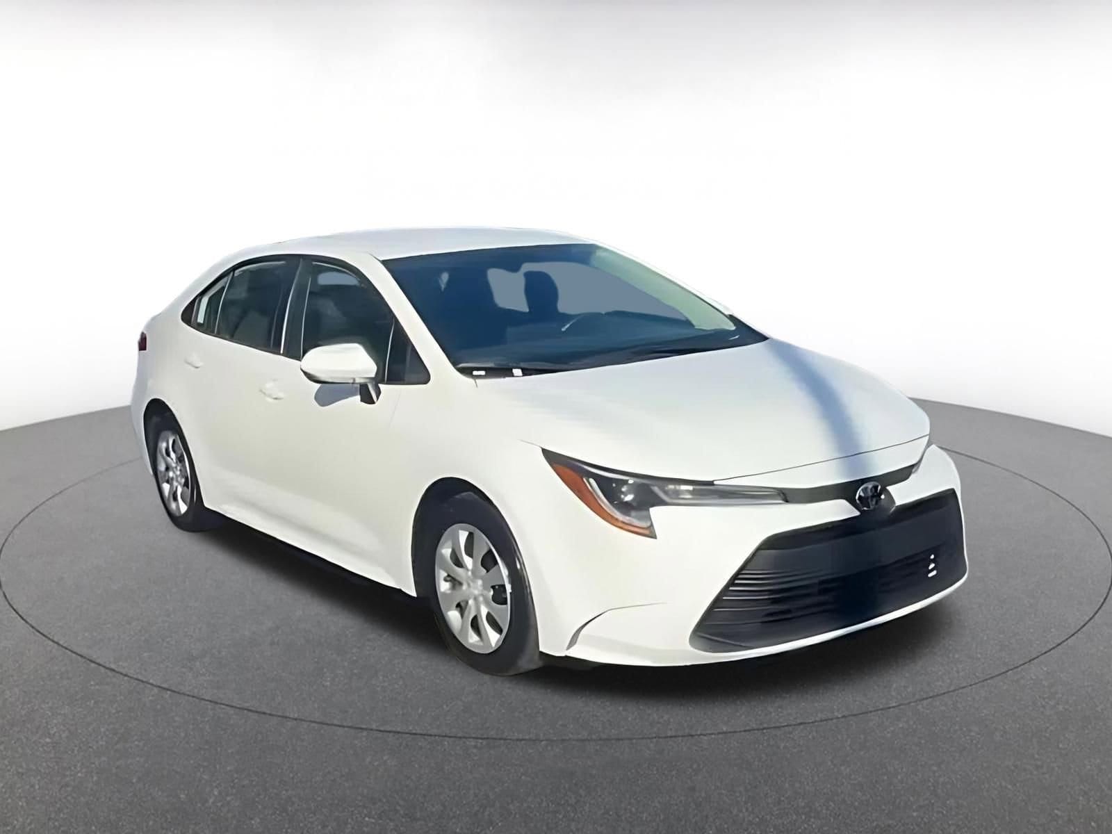 Thumbnail: 2025 Toyota Corolla - 3