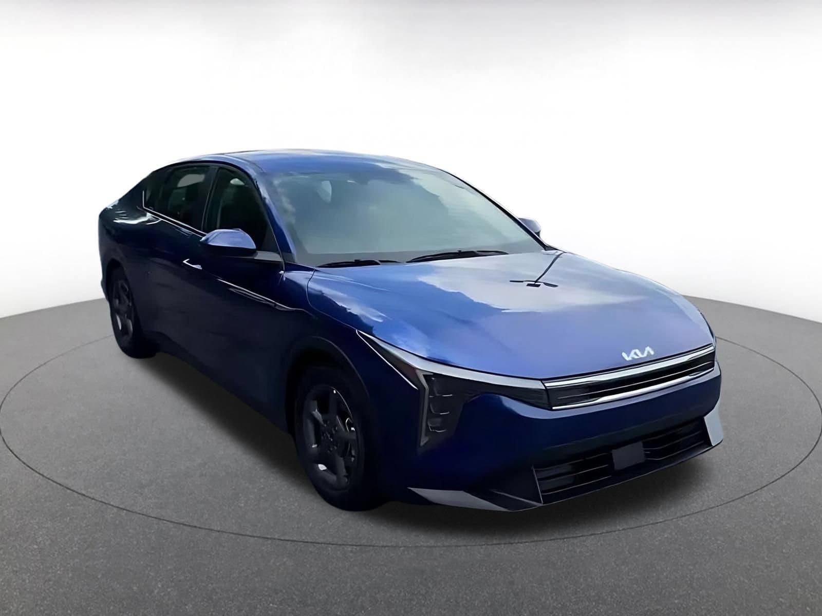Thumbnail: 2026 Kia K4 - 3