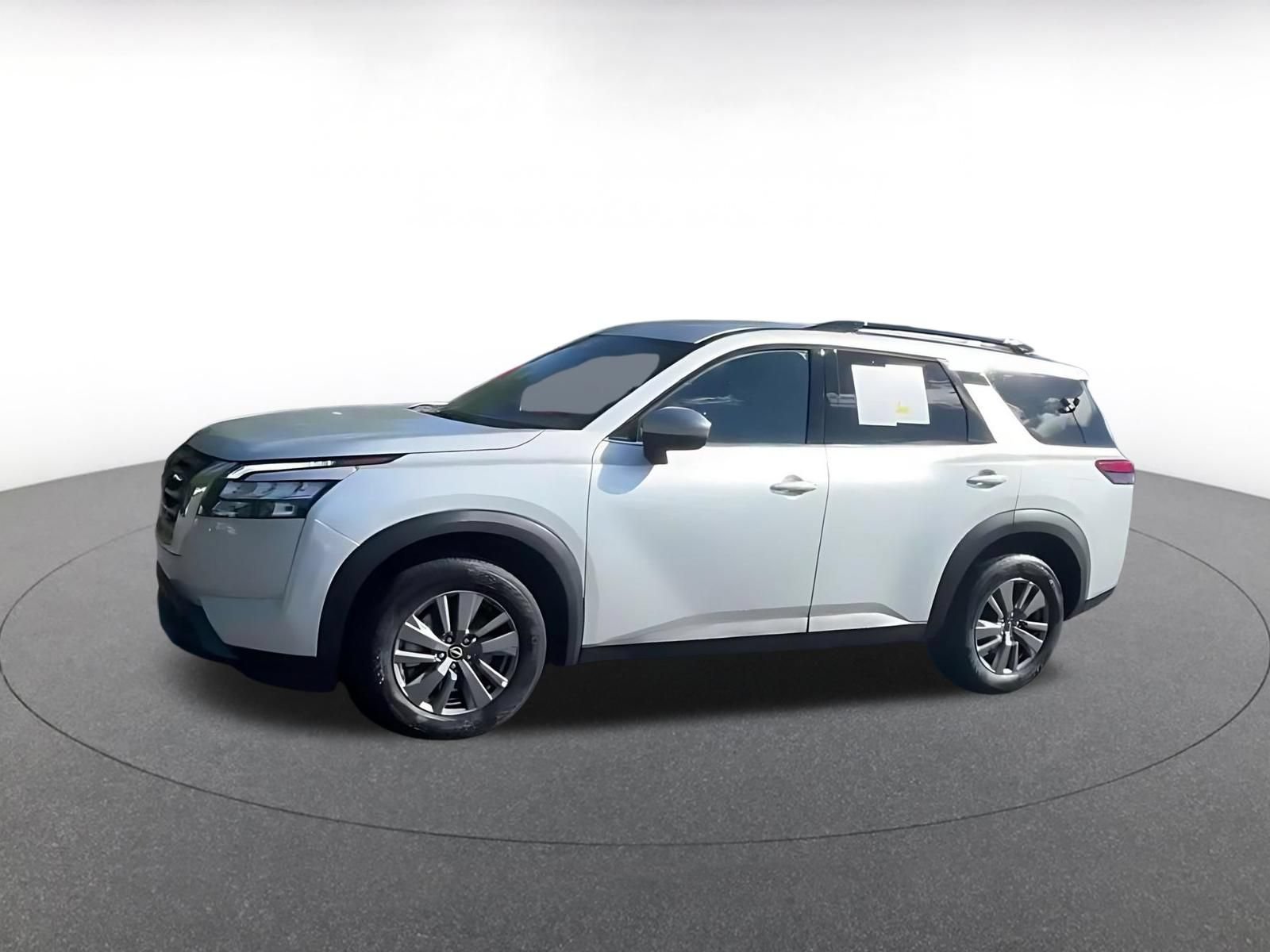 Thumbnail: 2025 Nissan Pathfinder - 3