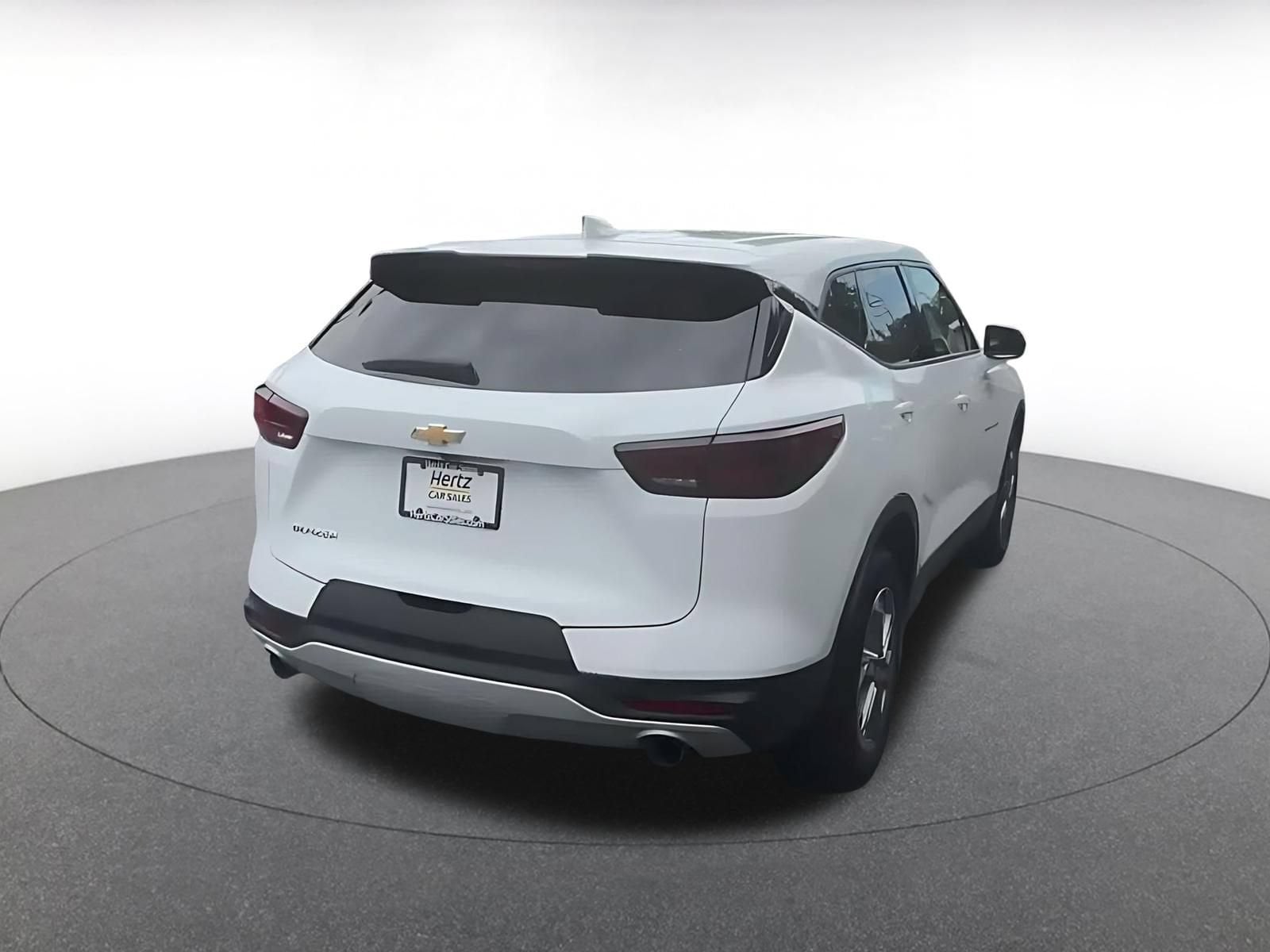 Thumbnail: 2025 Chevrolet Blazer - 14