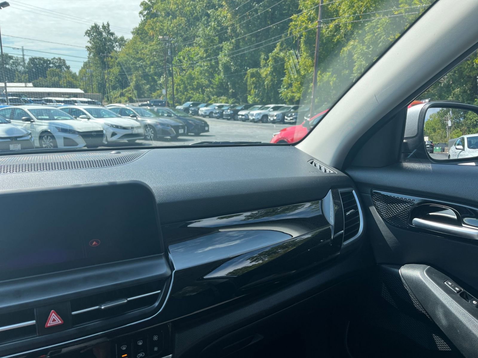 Thumbnail: 2025 Kia Seltos - 31