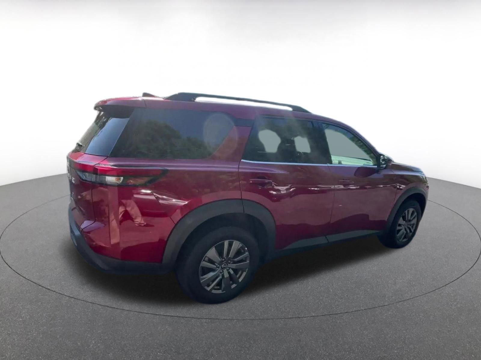 Thumbnail: 2025 Nissan Pathfinder - 14
