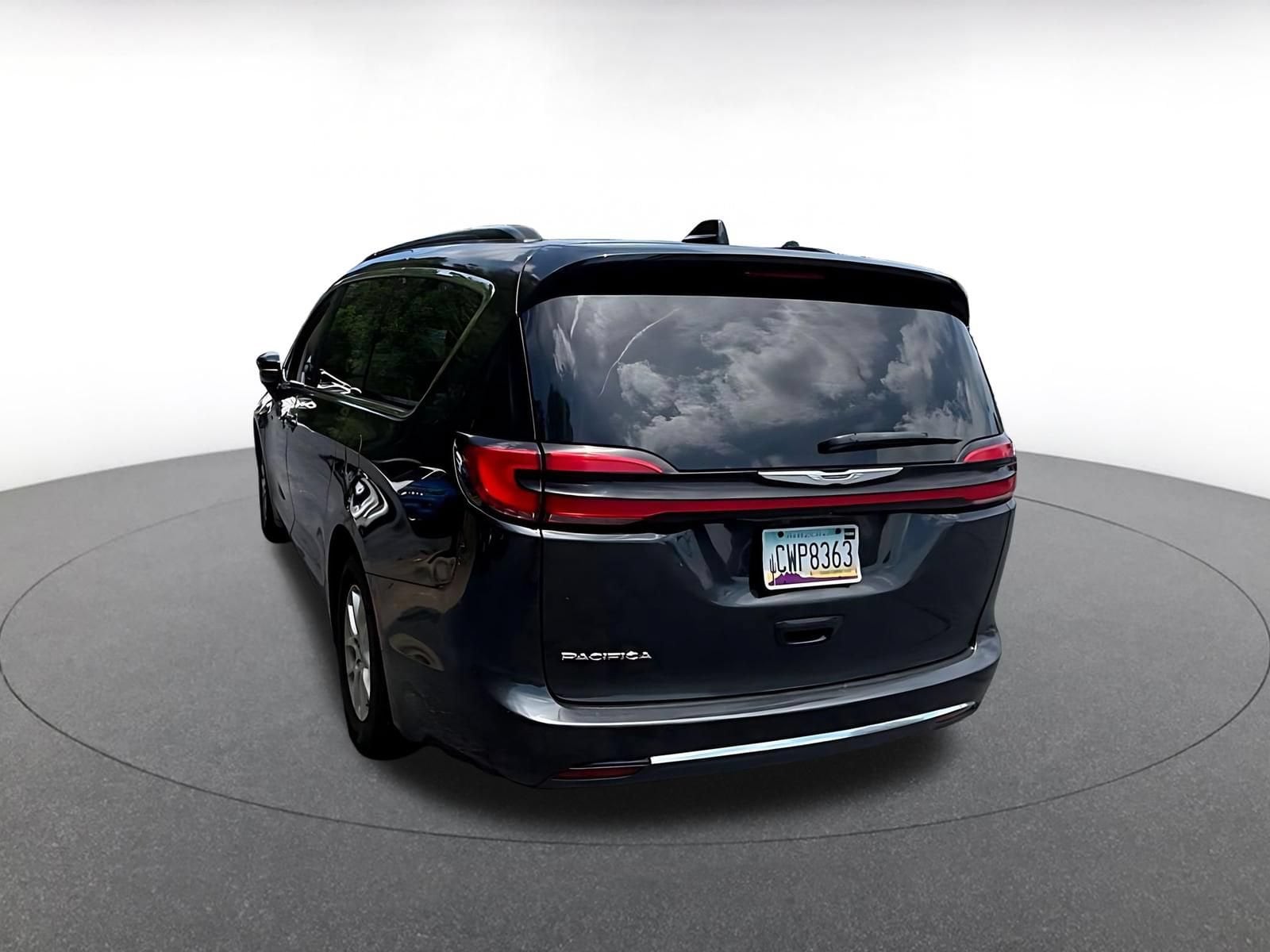 Thumbnail: 2024 Chrysler Pacifica - 6