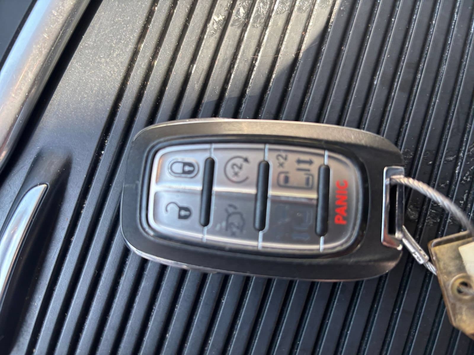 Thumbnail: 2024 Chrysler Pacifica - 22