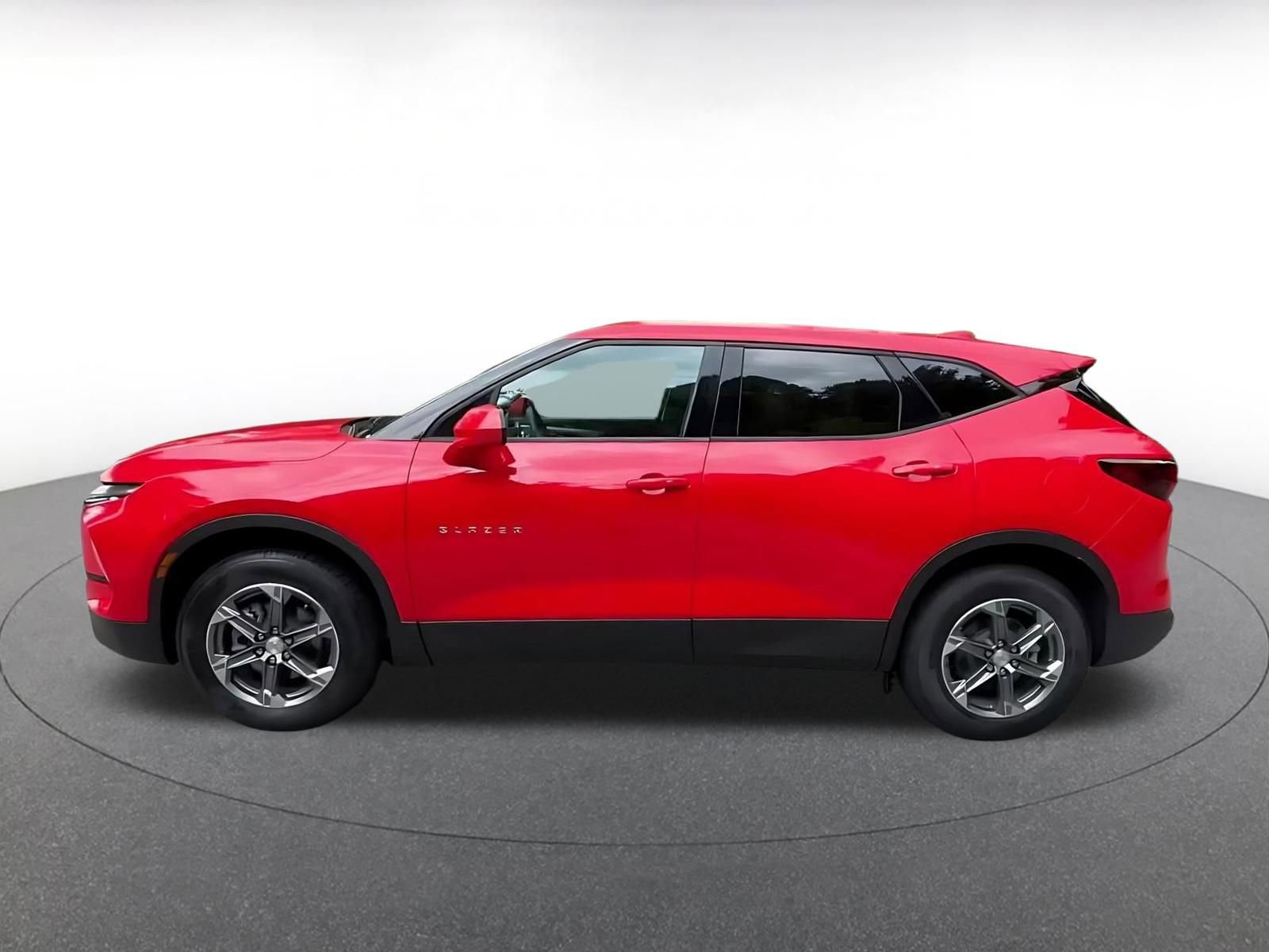 Thumbnail: 2025 Chevrolet Blazer - 9