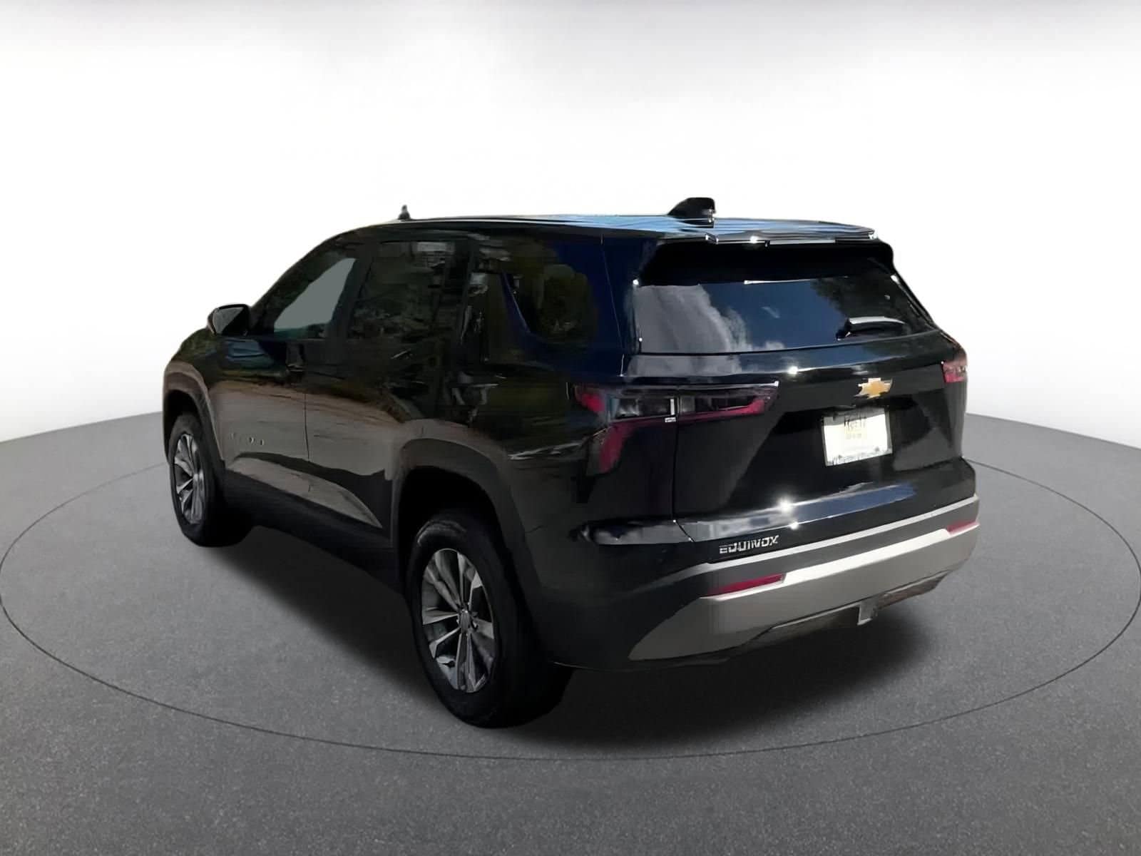 Thumbnail: 2025 Chevrolet Equinox - 11