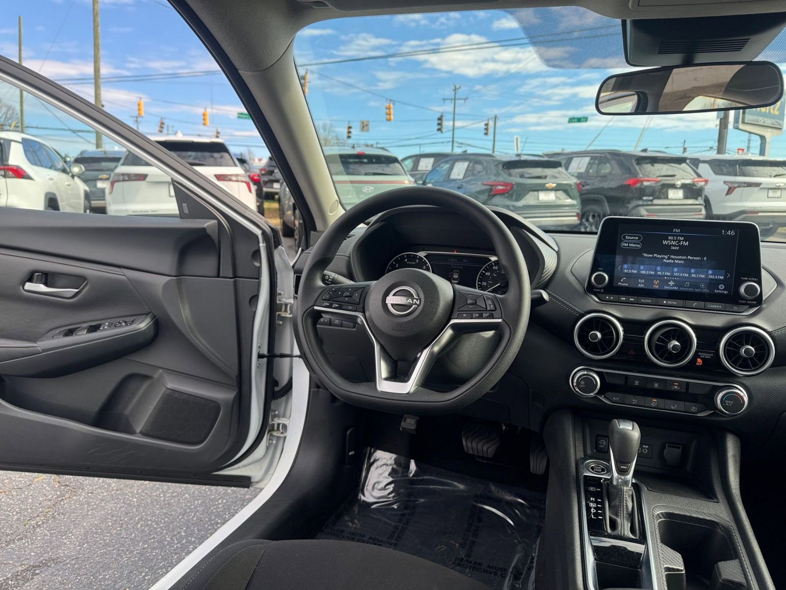 Thumbnail: 2025 Nissan Sentra - 28