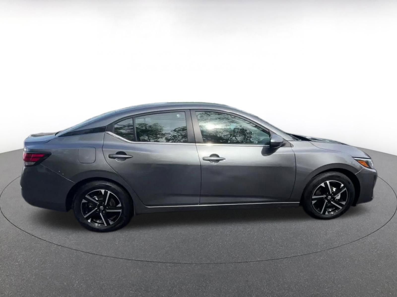 Thumbnail: 2025 Nissan Sentra - 16