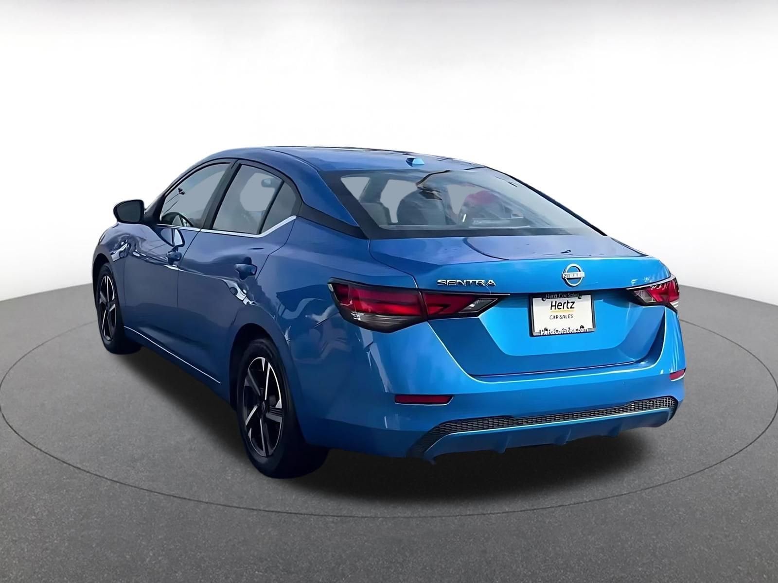 Thumbnail: 2025 Nissan Sentra - 11