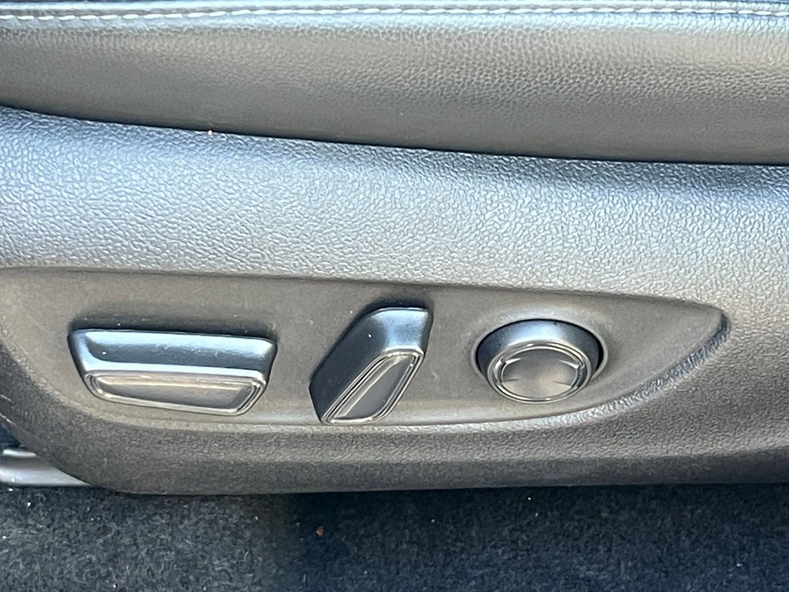 Thumbnail: 2025 Toyota Highlander - 20