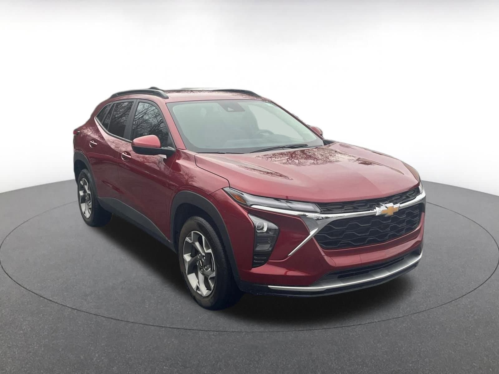 Thumbnail: 2025 Chevrolet Trax - 1