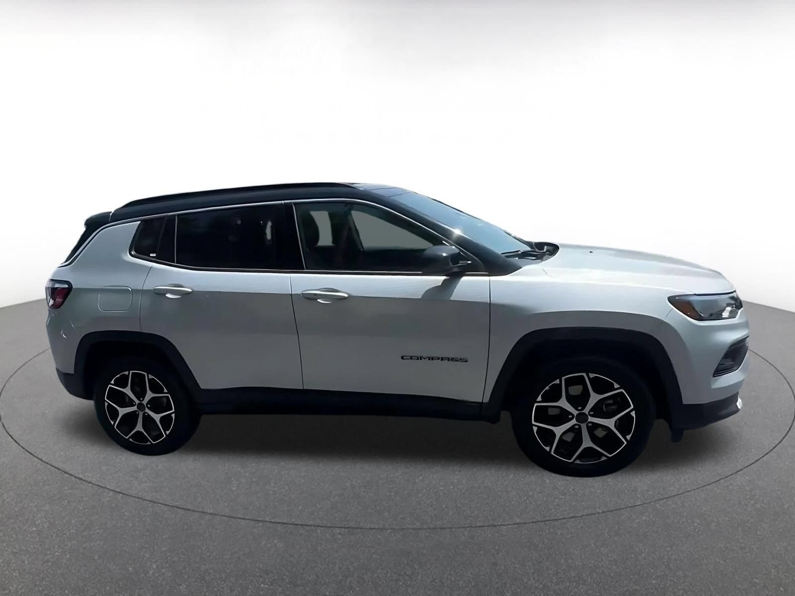 Thumbnail: 2025 Jeep Compass - 16