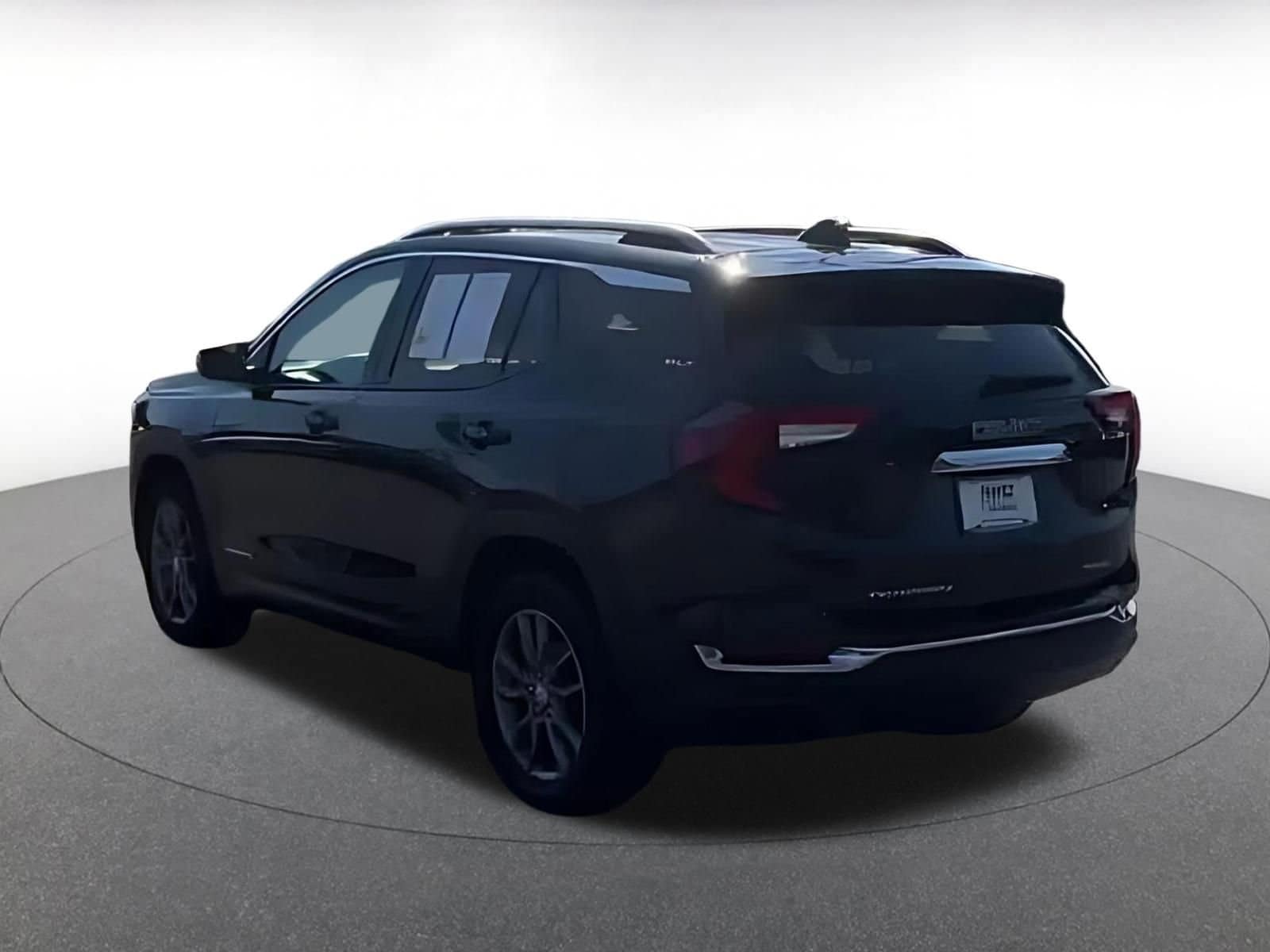 Thumbnail: 2024 GMC Terrain - 15