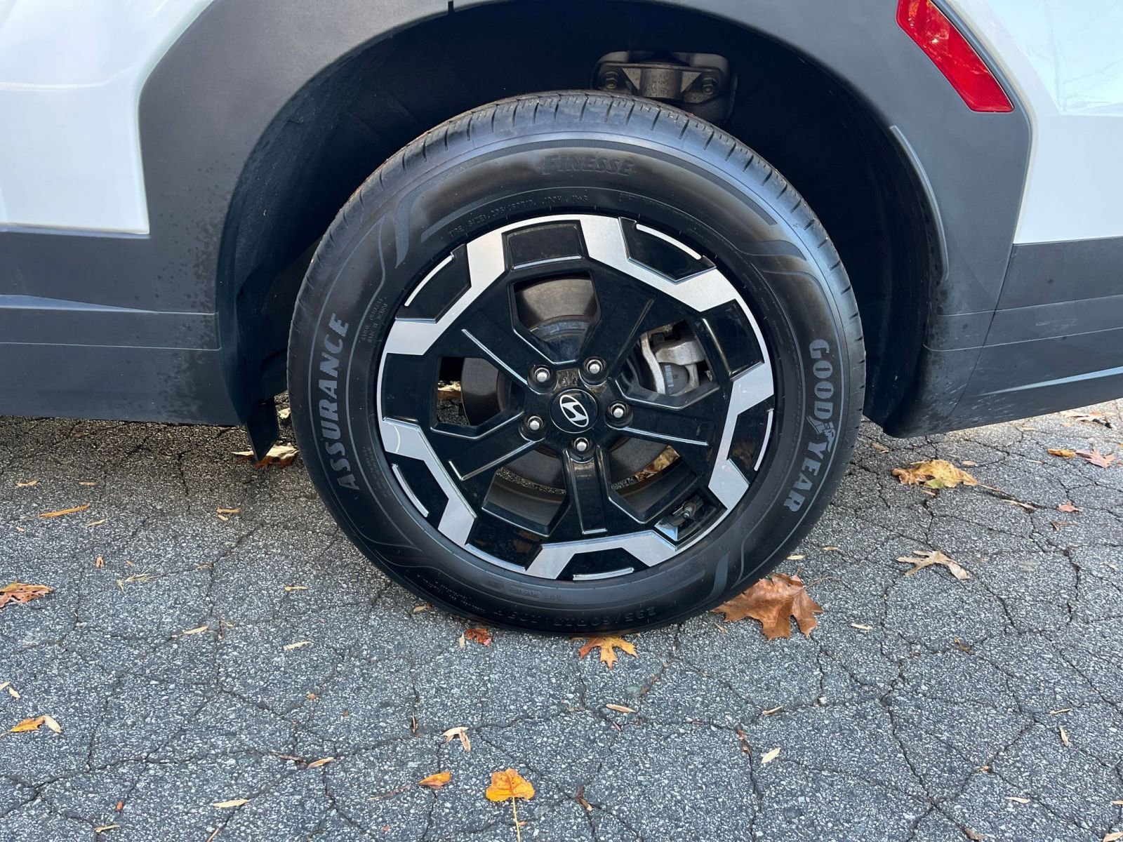 Thumbnail: 2025 Hyundai Santa Fe - 25