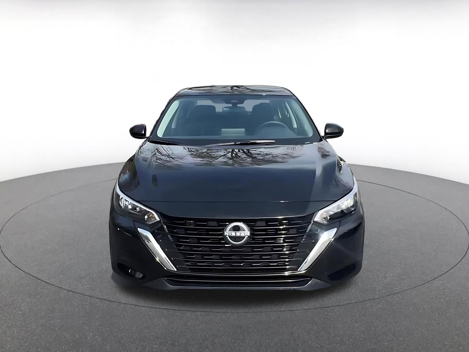 Thumbnail: 2025 Nissan Sentra - 4