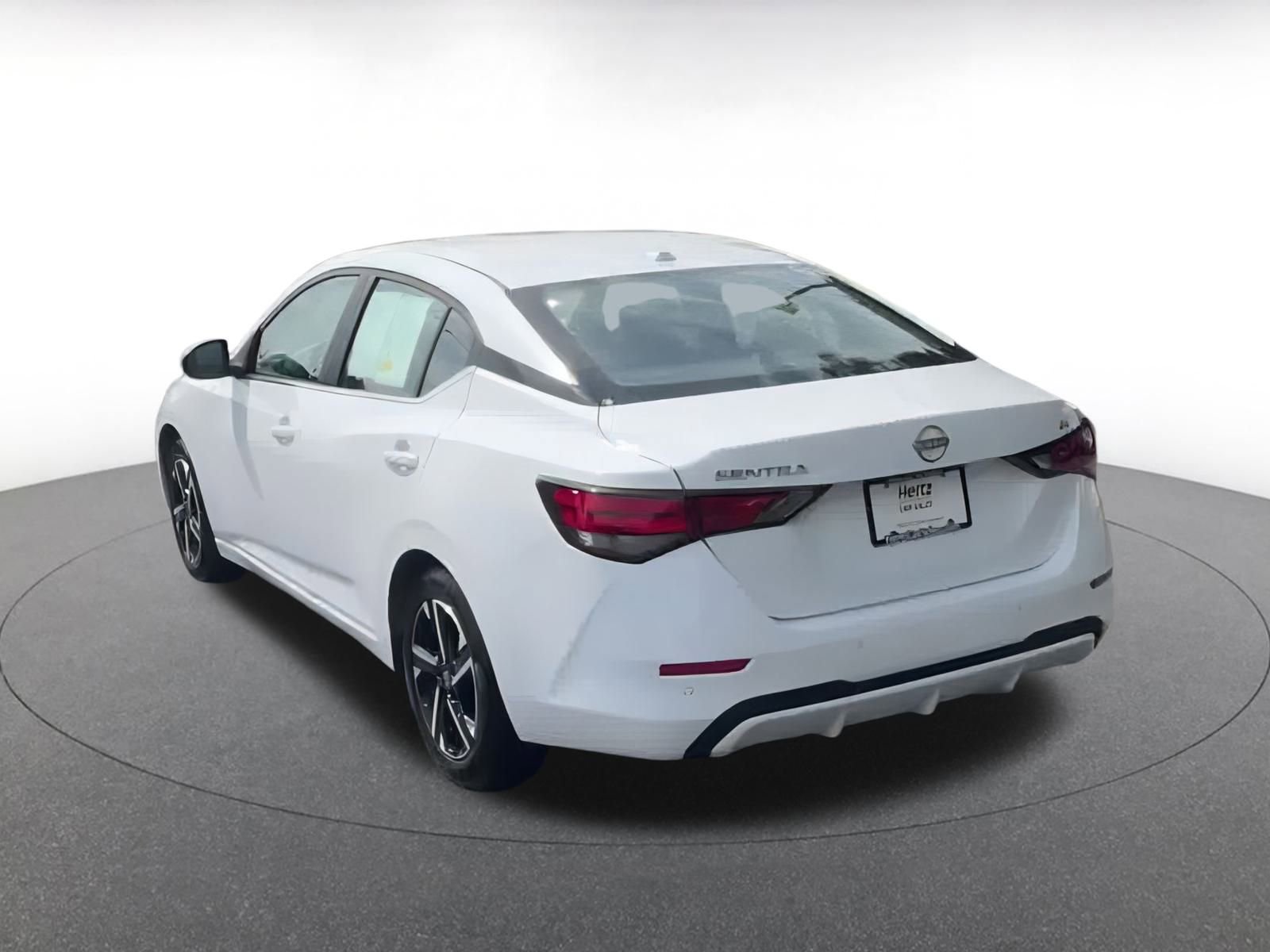 Thumbnail: 2024 Nissan Sentra - 11