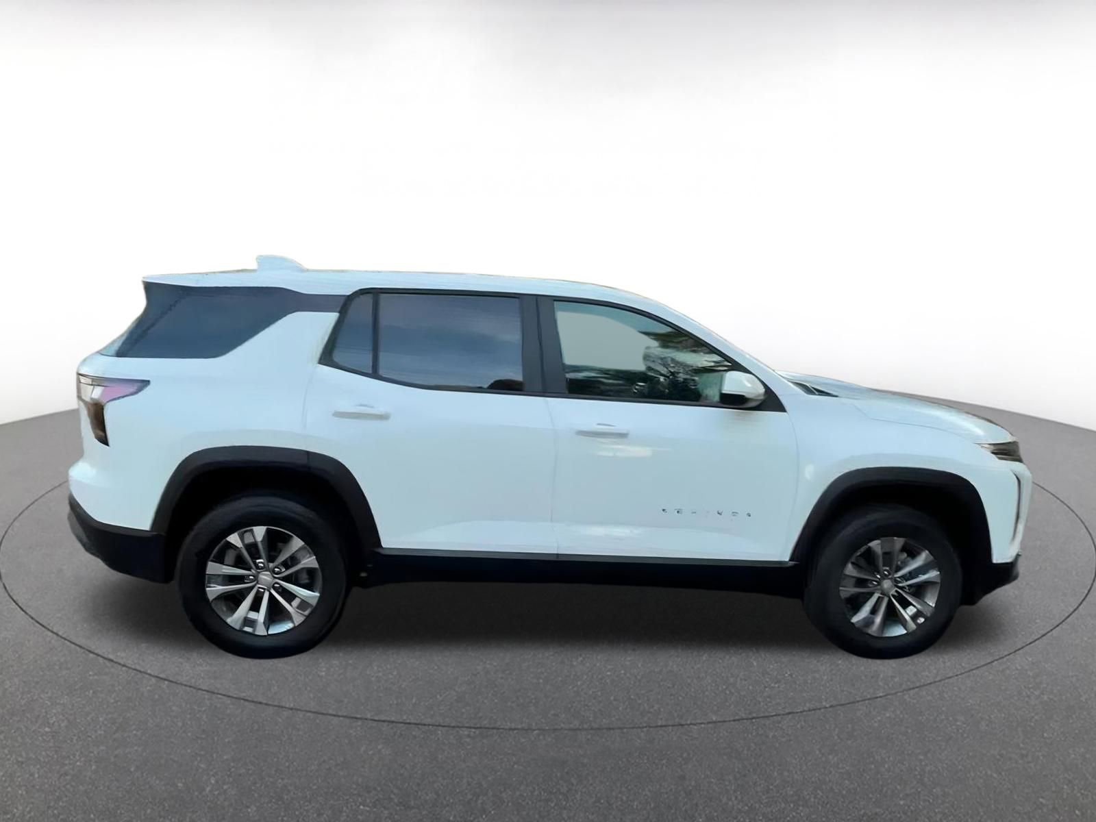 Thumbnail: 2025 Chevrolet Equinox - 15