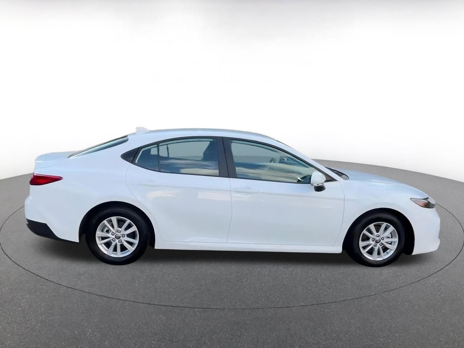 Thumbnail: 2025 Toyota Camry - 9