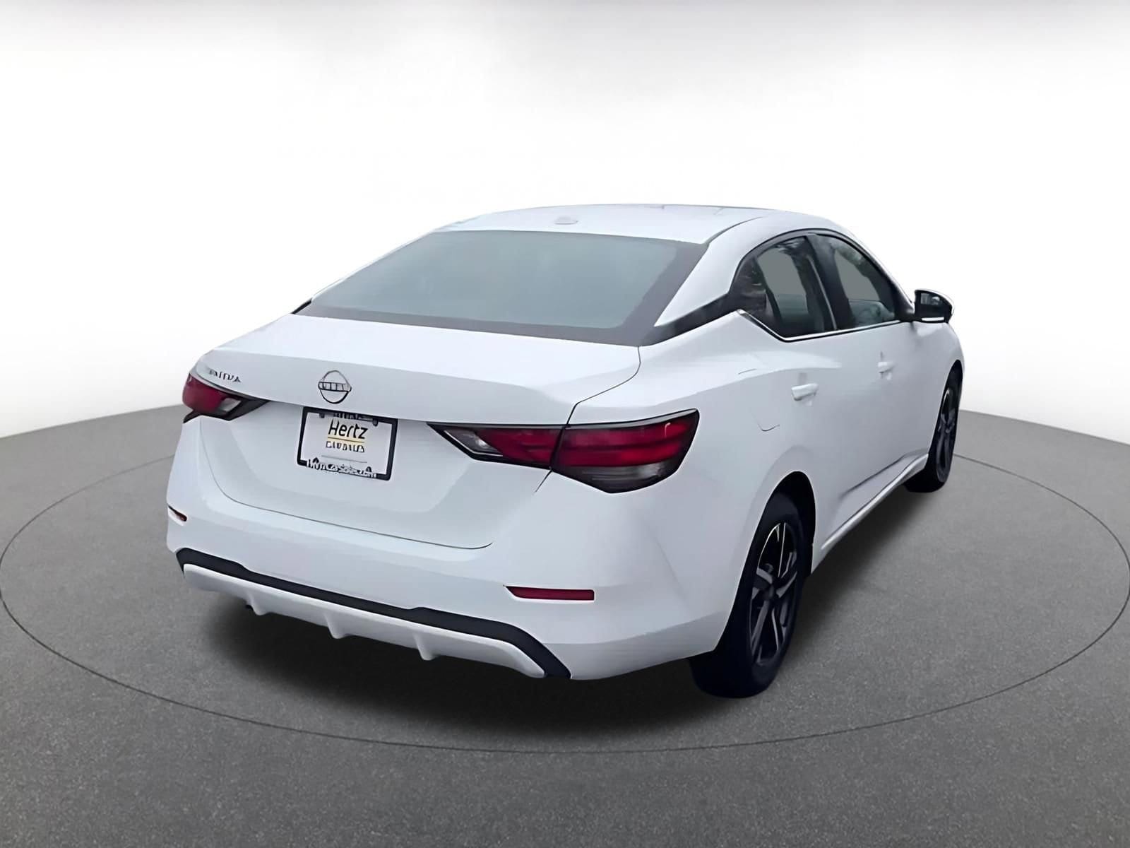 Thumbnail: 2025 Nissan Sentra - 15