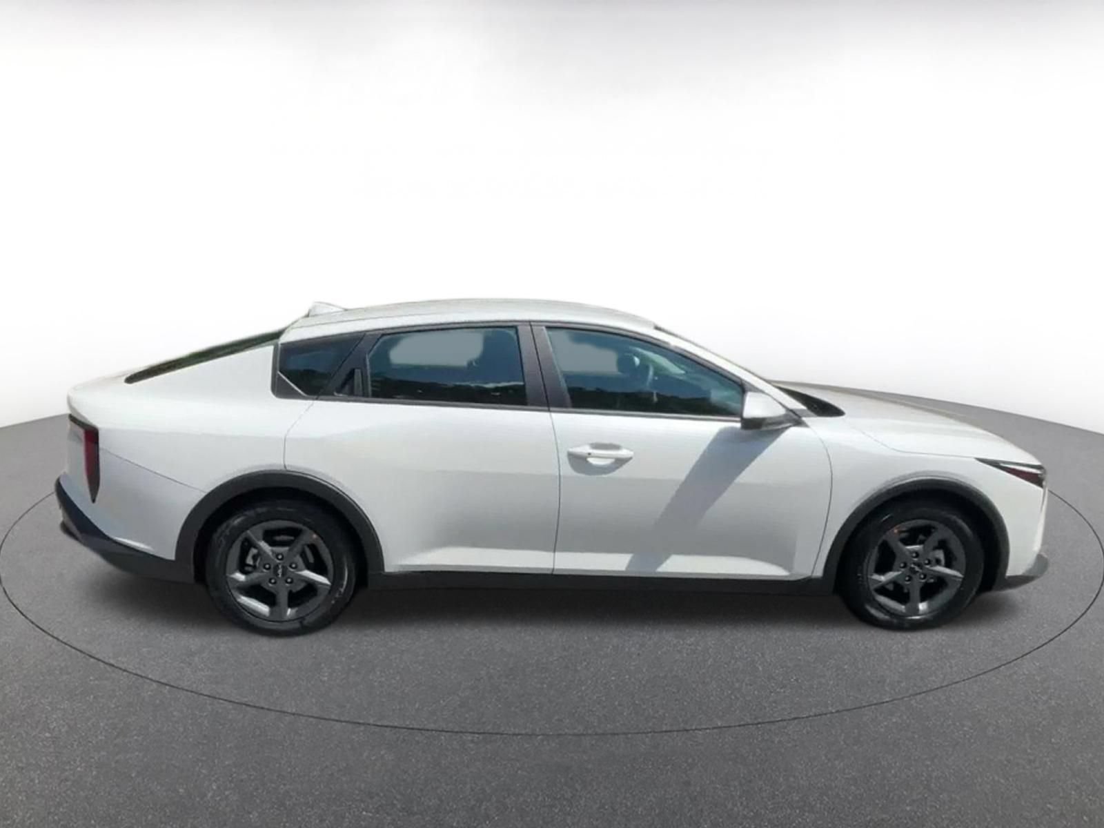 Thumbnail: 2026 Kia K4 - 15