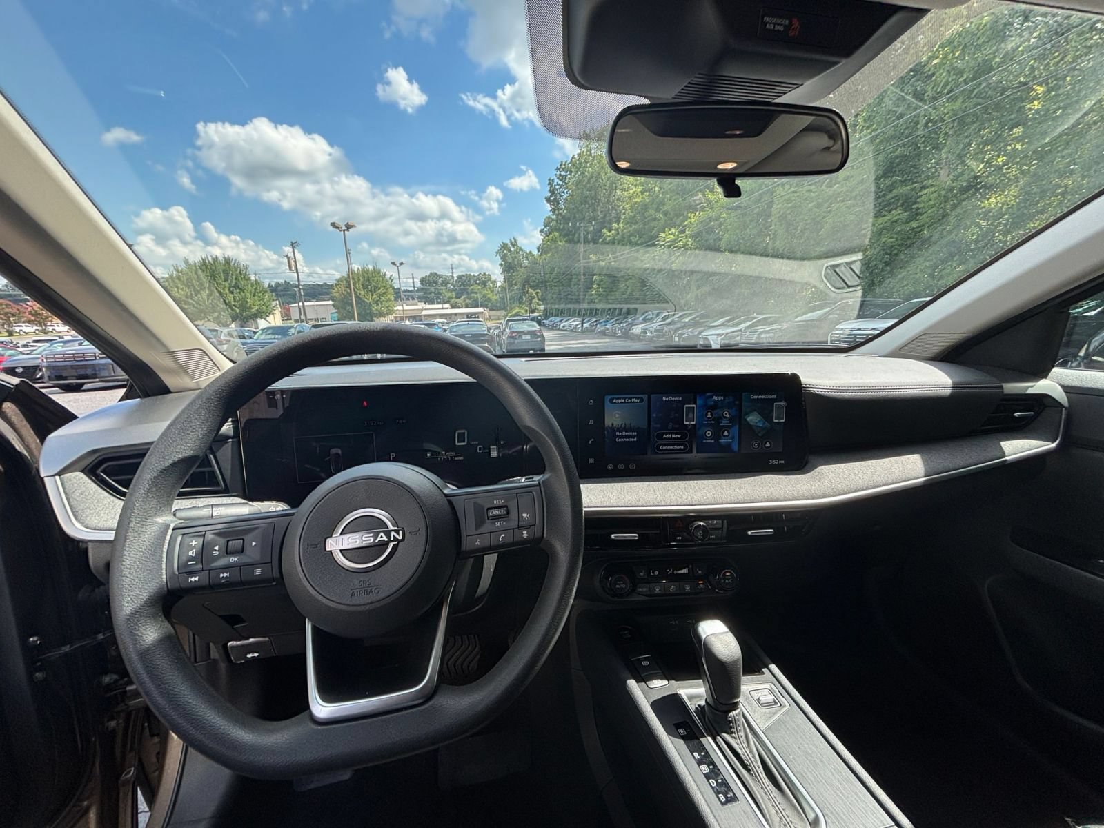 Thumbnail: 2026 Nissan Kicks - 28
