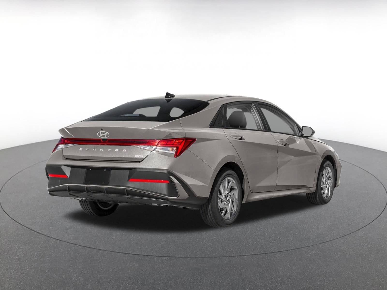 Thumbnail: 2026 Hyundai Elantra - 5