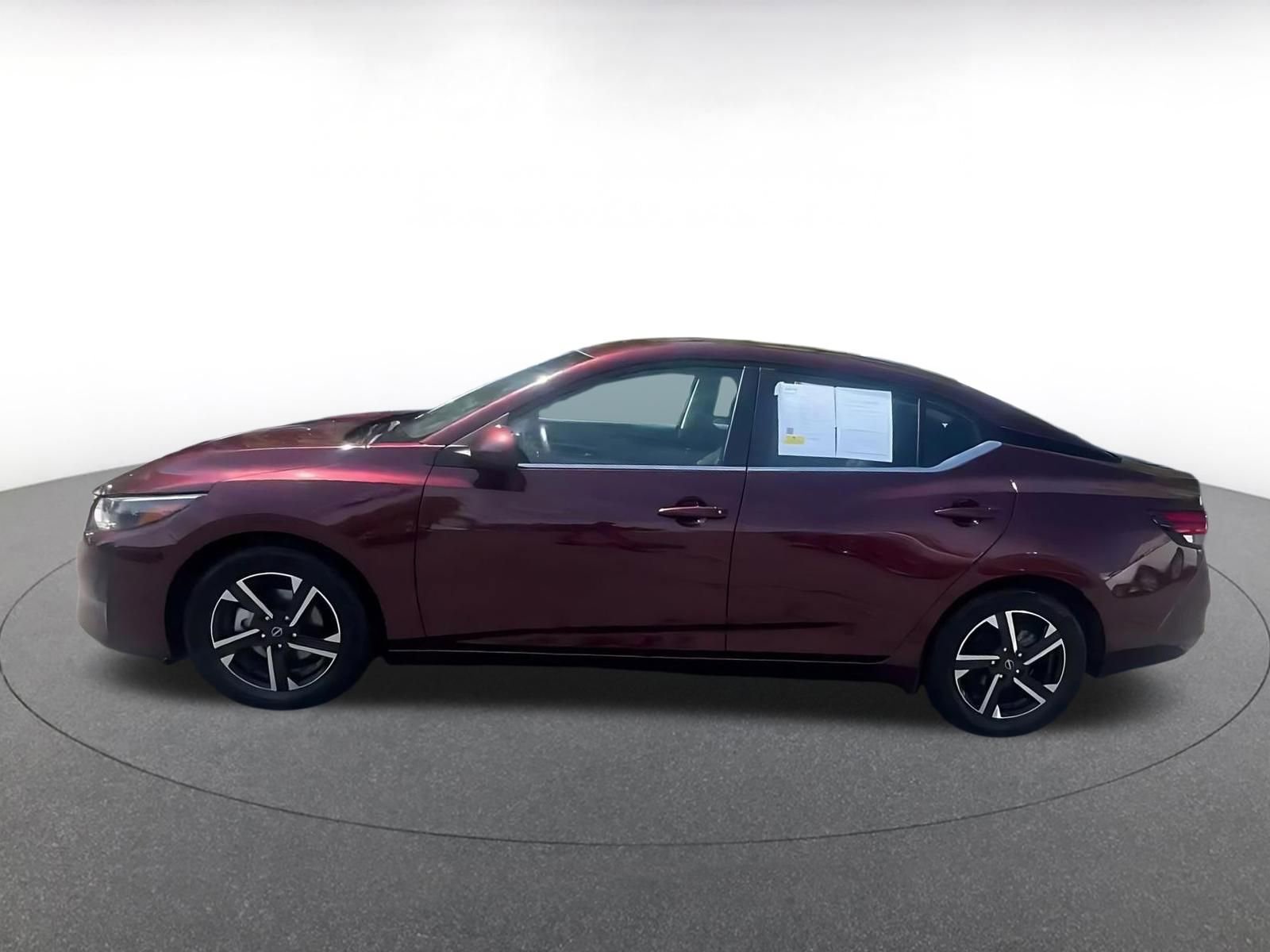Thumbnail: 2025 Nissan Sentra - 9