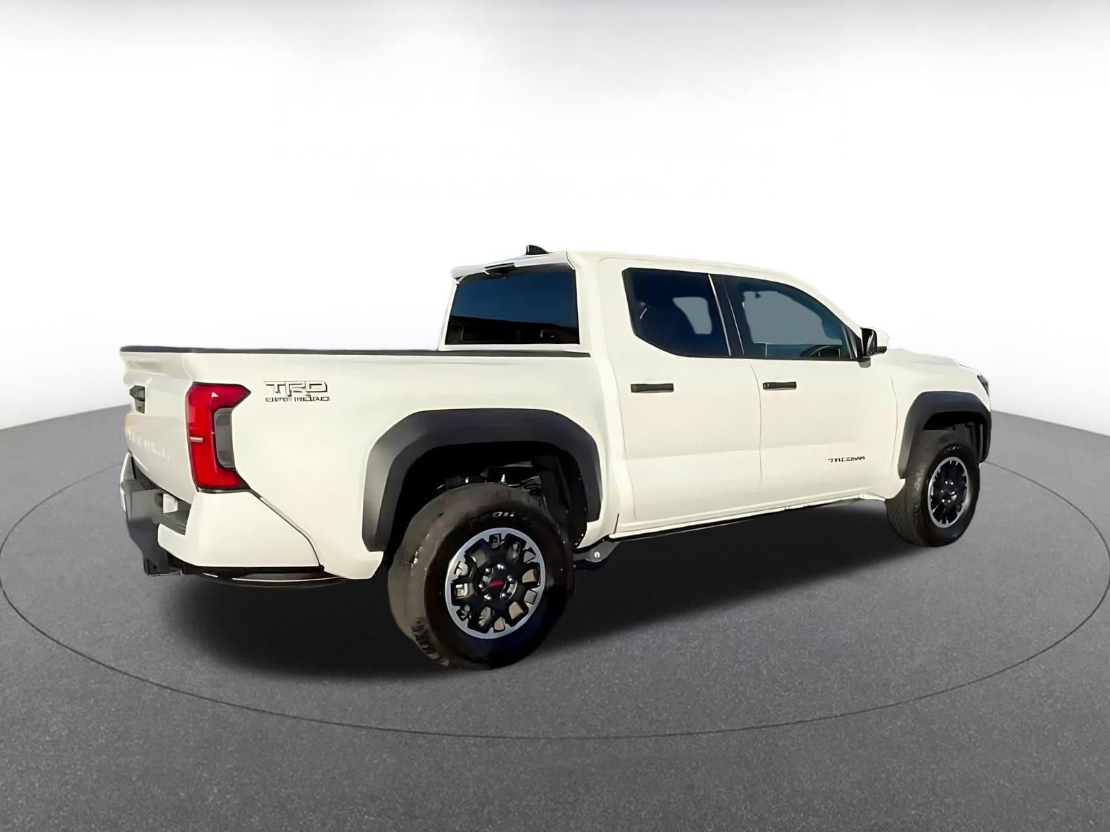 Thumbnail: 2025 Toyota Tacoma - 12