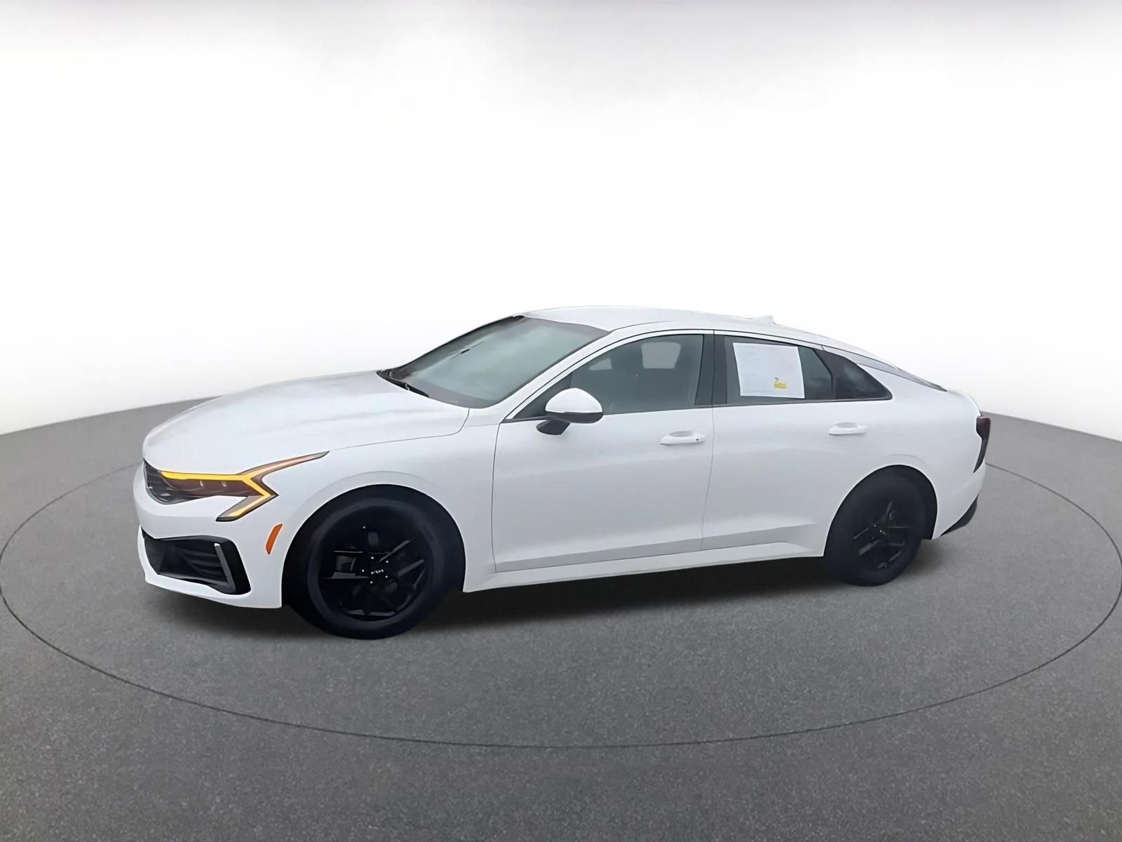 Thumbnail: 2025 Kia K5 - 10