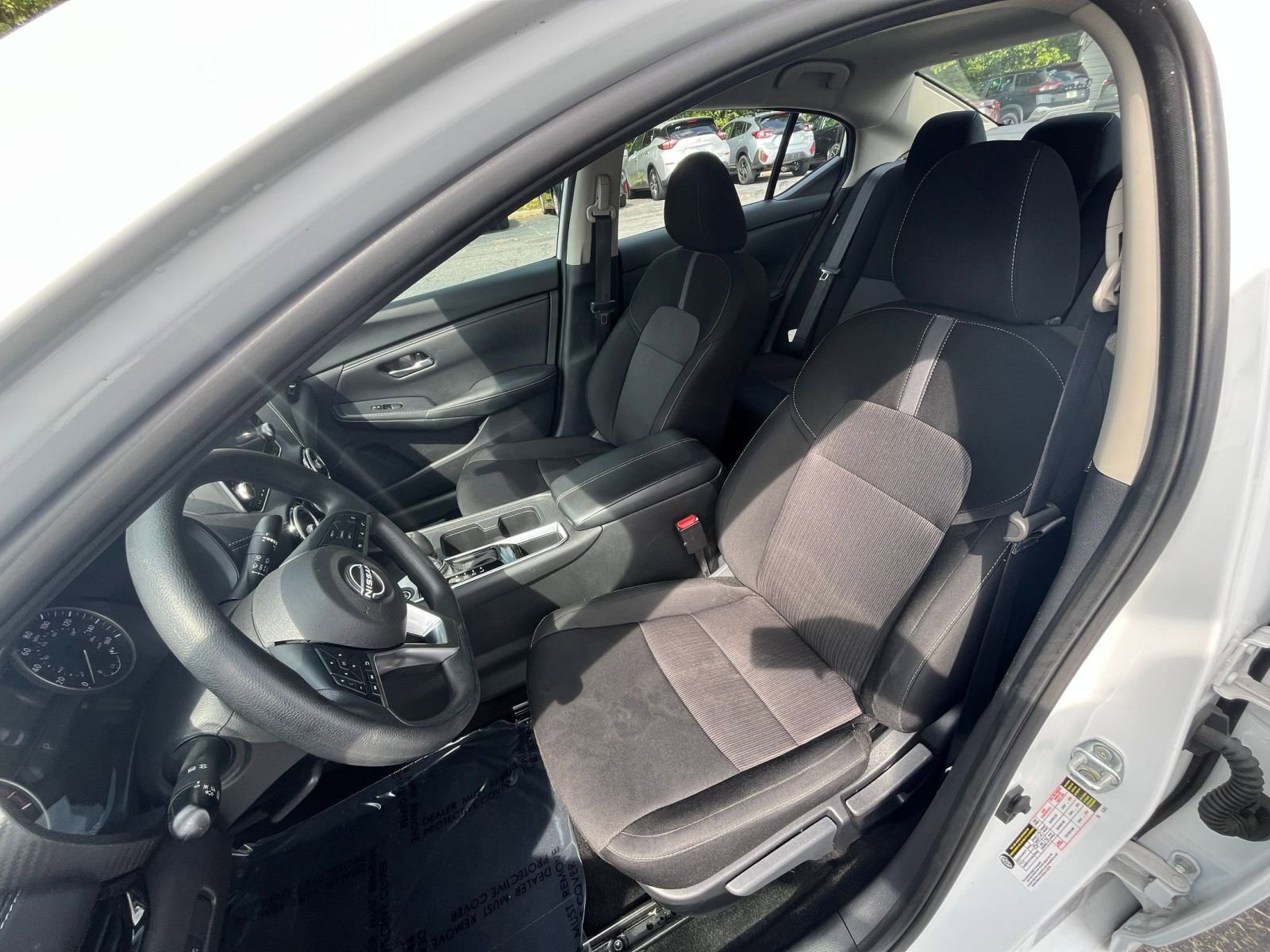 Thumbnail: 2024 Nissan Sentra - 32