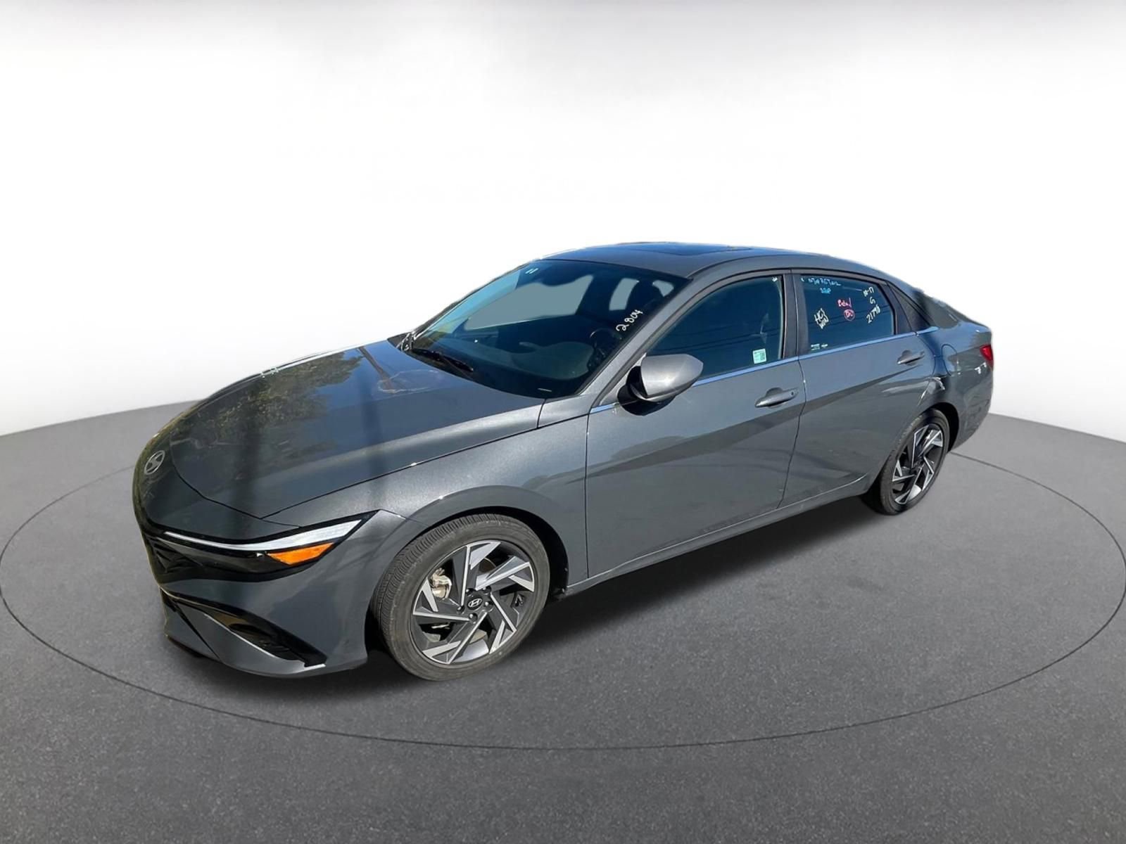 Thumbnail: 2025 Hyundai Elantra - 4