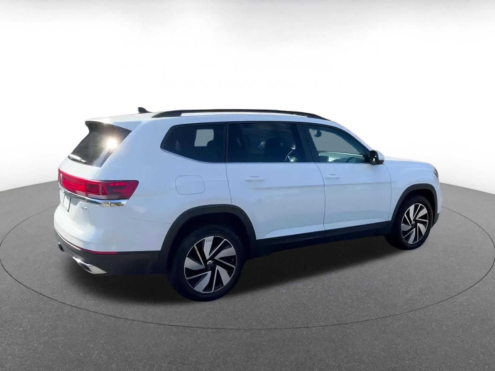 Thumbnail: 2025 Volkswagen Atlas - 15