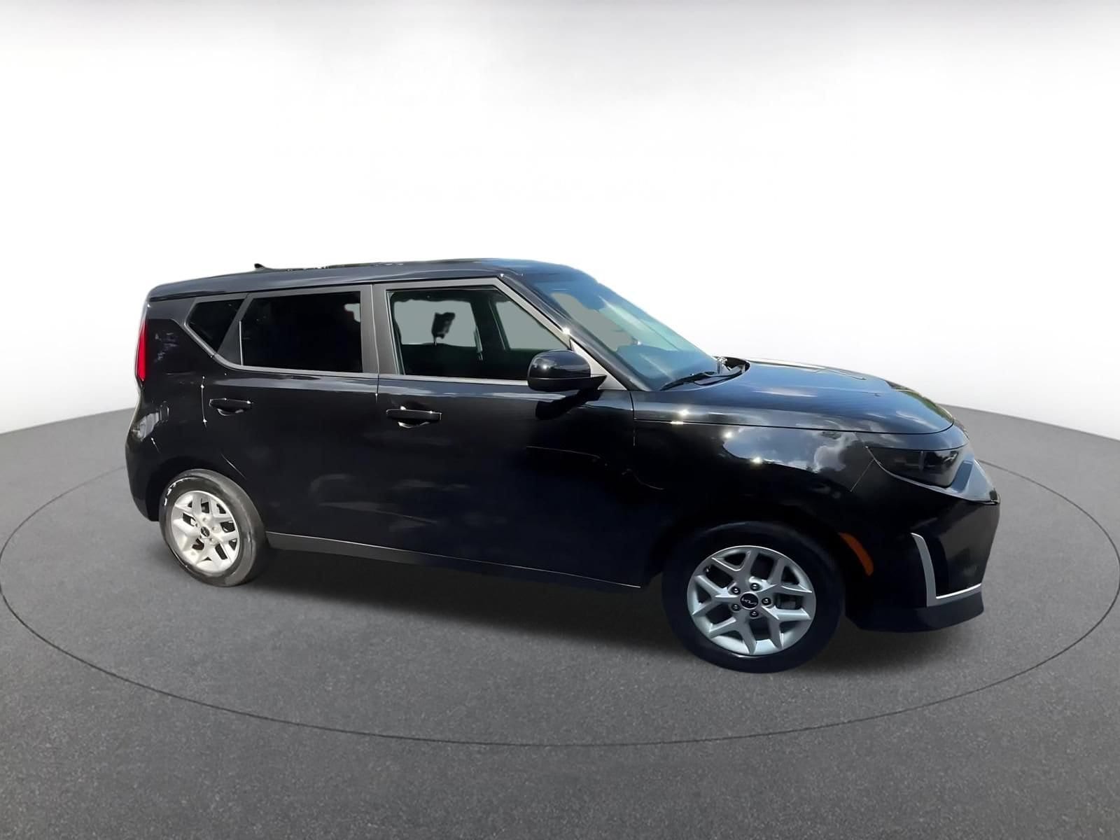 Thumbnail: 2025 Kia Soul - 2