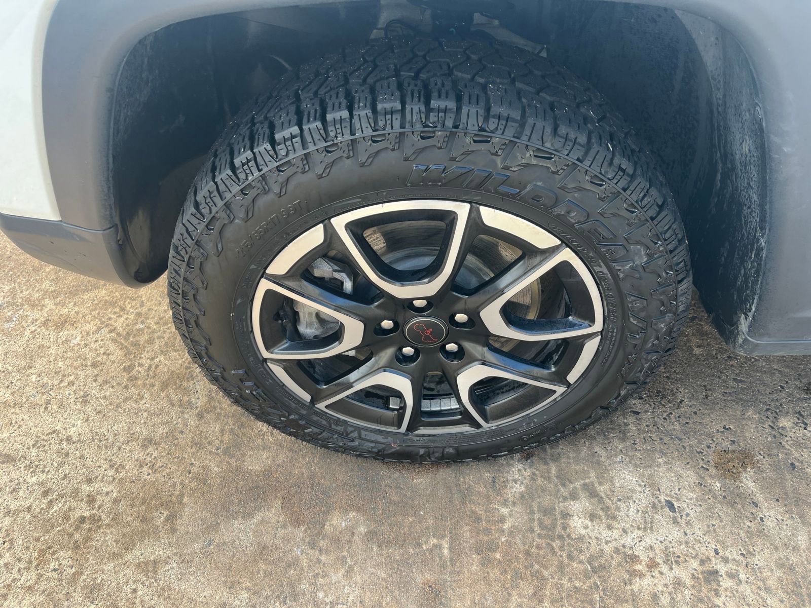 Thumbnail: 2025 Jeep Compass - 24