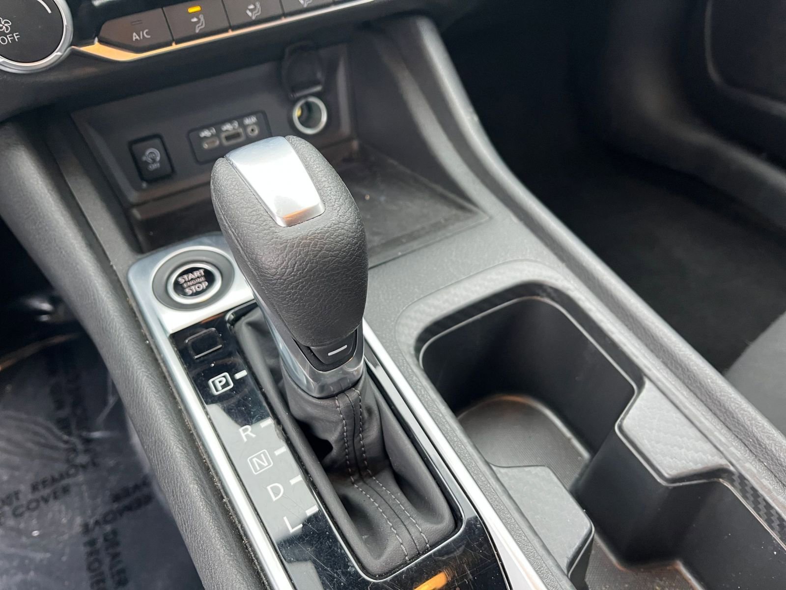 Thumbnail: 2025 Nissan Sentra - 35