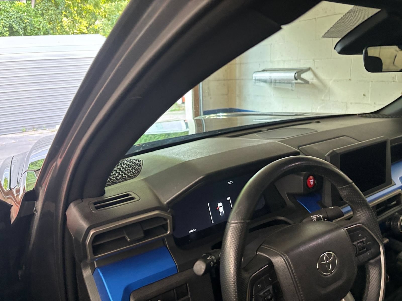 Thumbnail: 2025 Toyota Tacoma - 29
