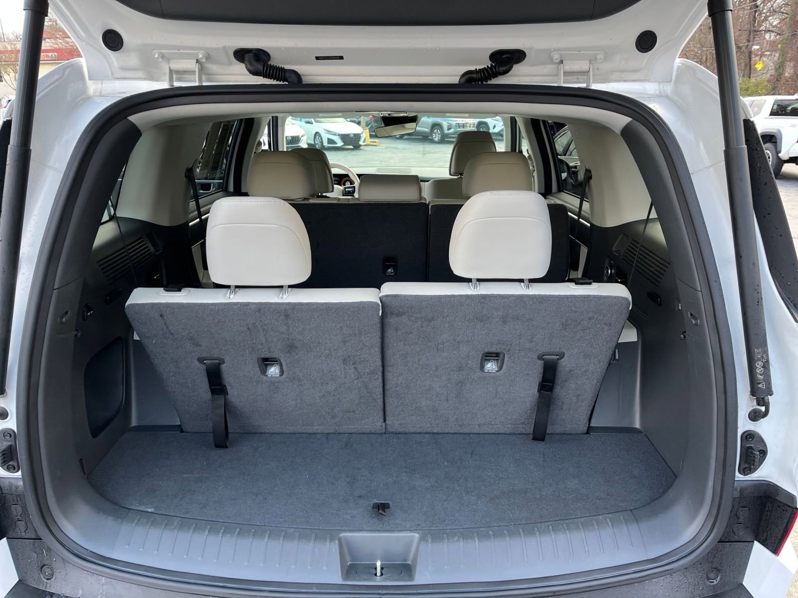 Thumbnail: 2025 Hyundai Santa Fe - 27