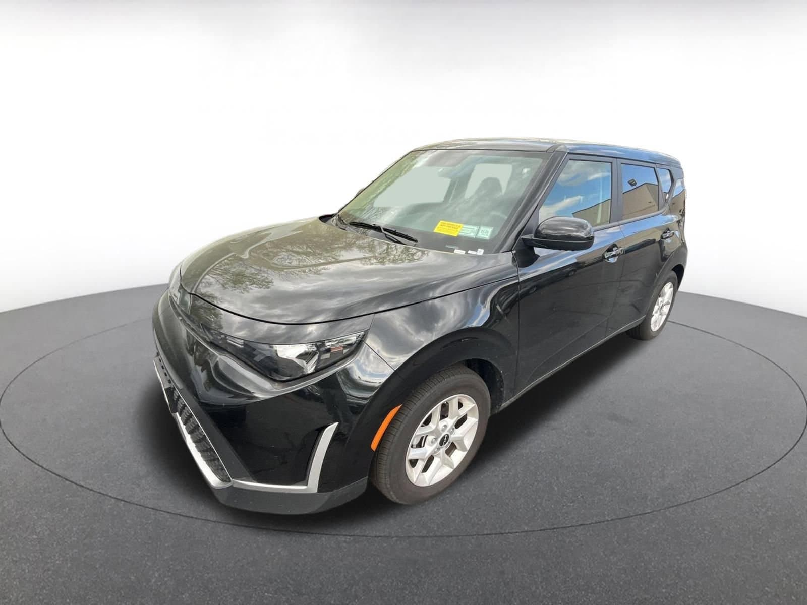 Thumbnail: 2025 Kia Soul - 8