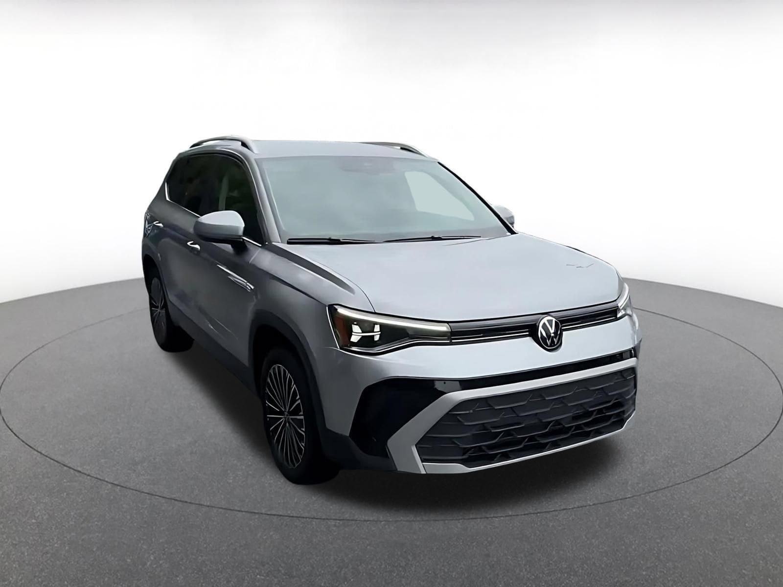 Thumbnail: 2026 Volkswagen Taos - 3