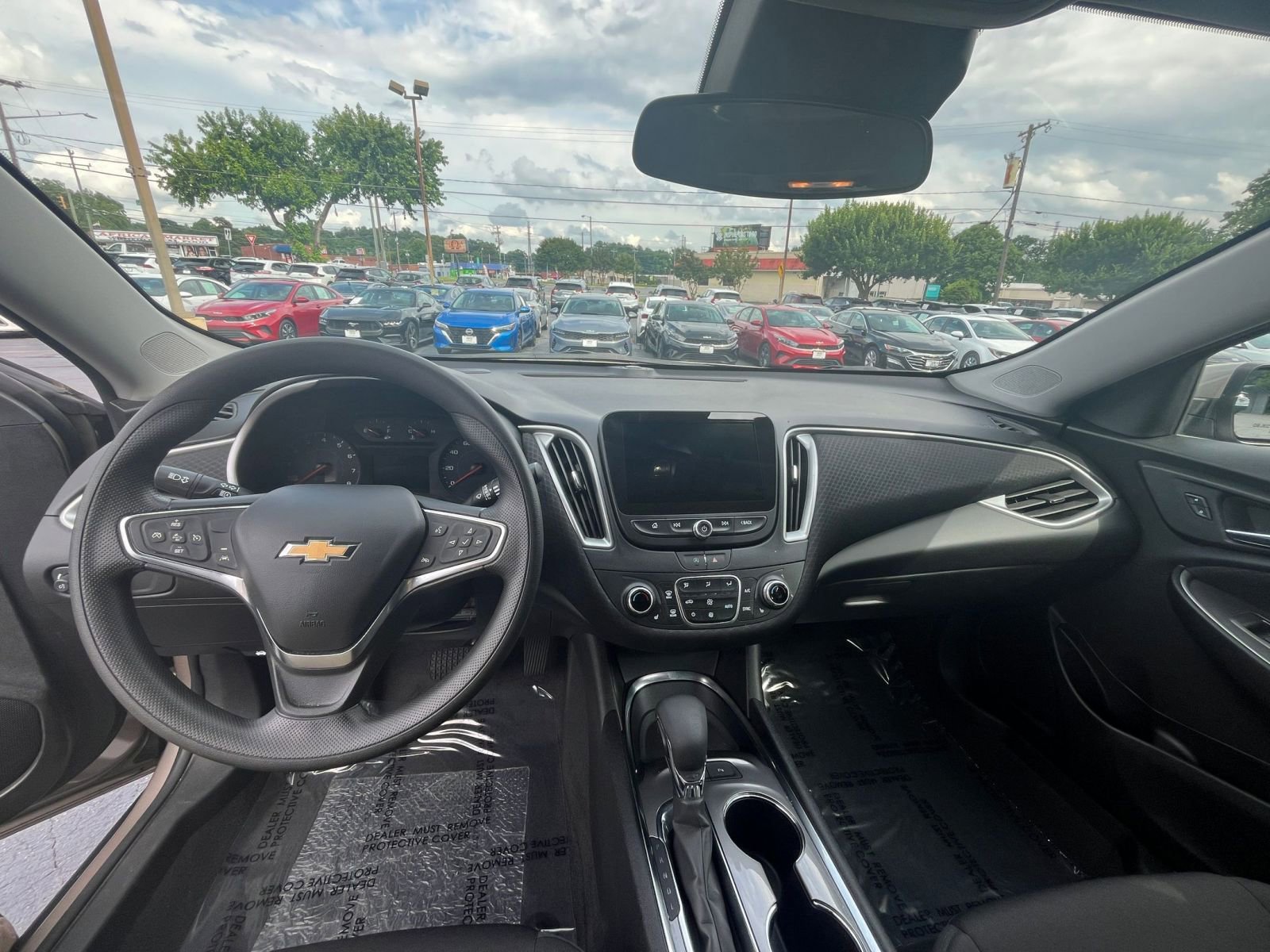 Thumbnail: 2024 Chevrolet Malibu - 27
