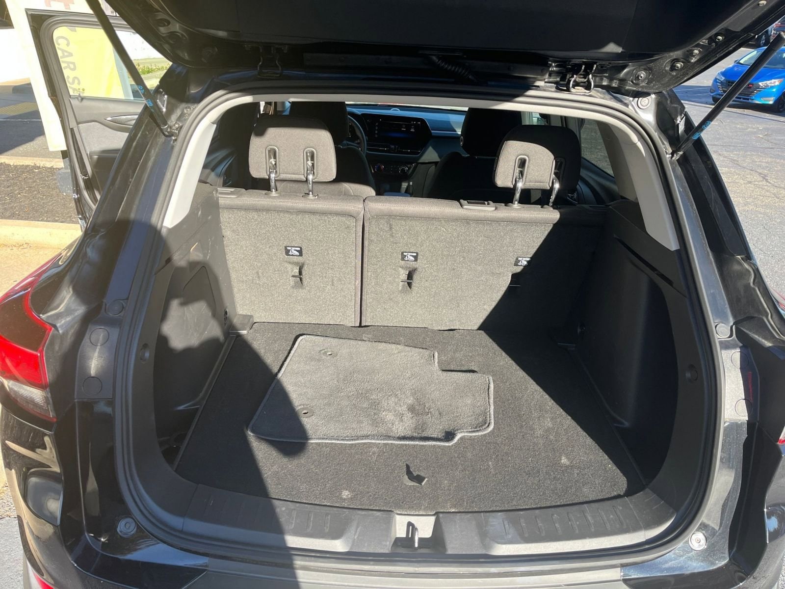 Thumbnail: 2025 Chevrolet TrailBlazer - 27